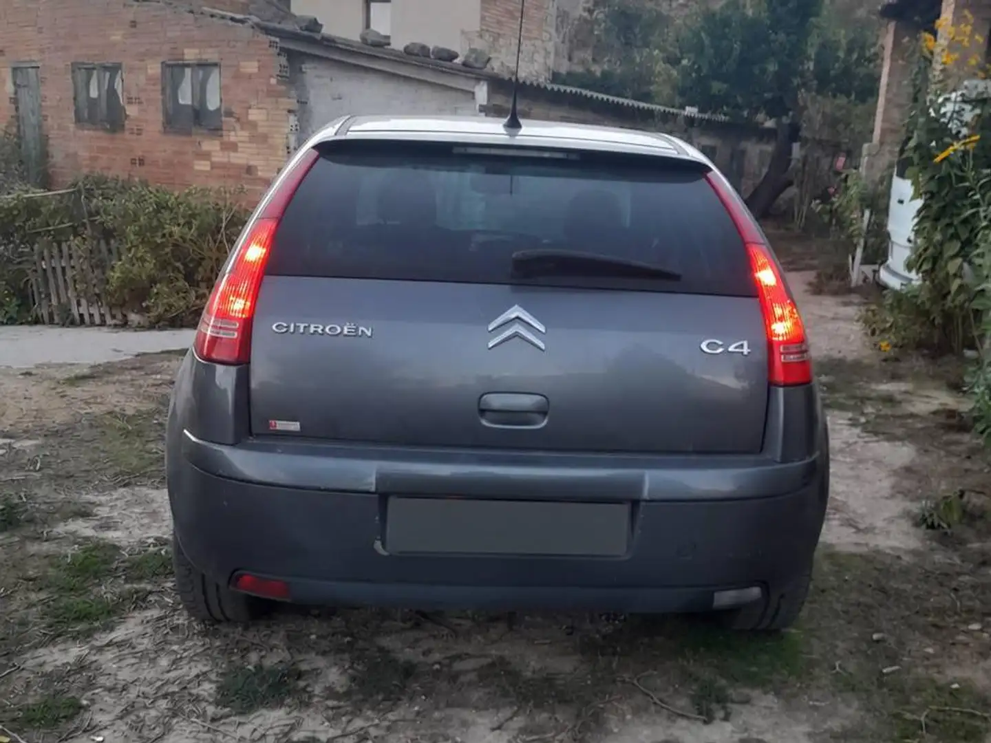 Citroën C4 Collection C4 1.6HDI Collection 110 Gris - 2