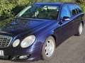 Mercedes-Benz E 220 Blau - thumbnail 1