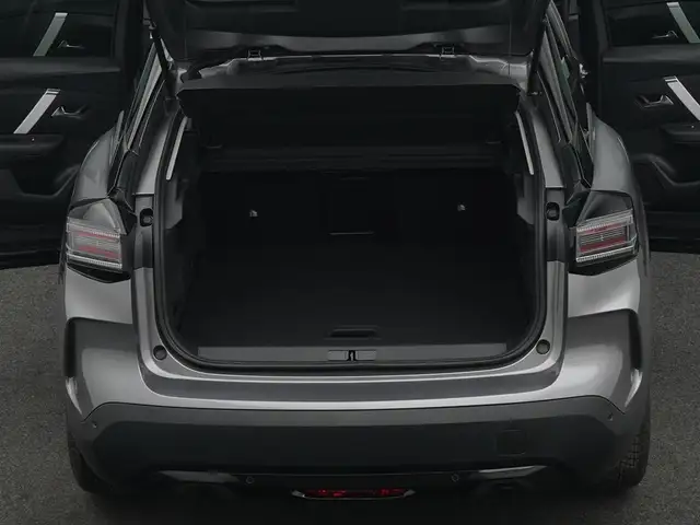 Citroen C4 view 9