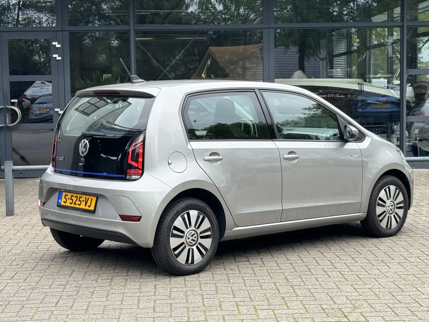 Volkswagen e-up! Stoelverwarming/Climate control/Elktr pakket/Deale Grey - 2