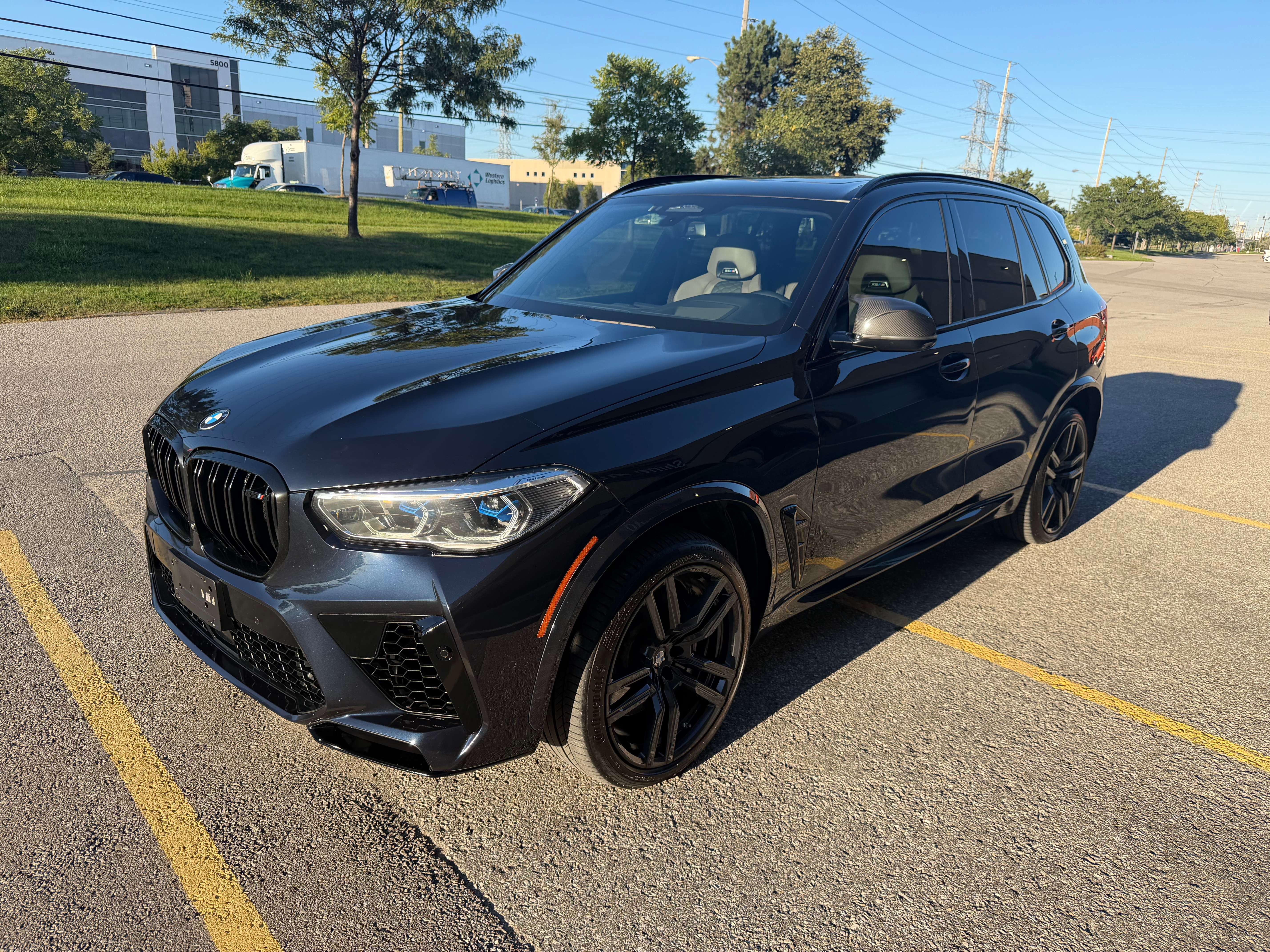 2022 BMW X5 M