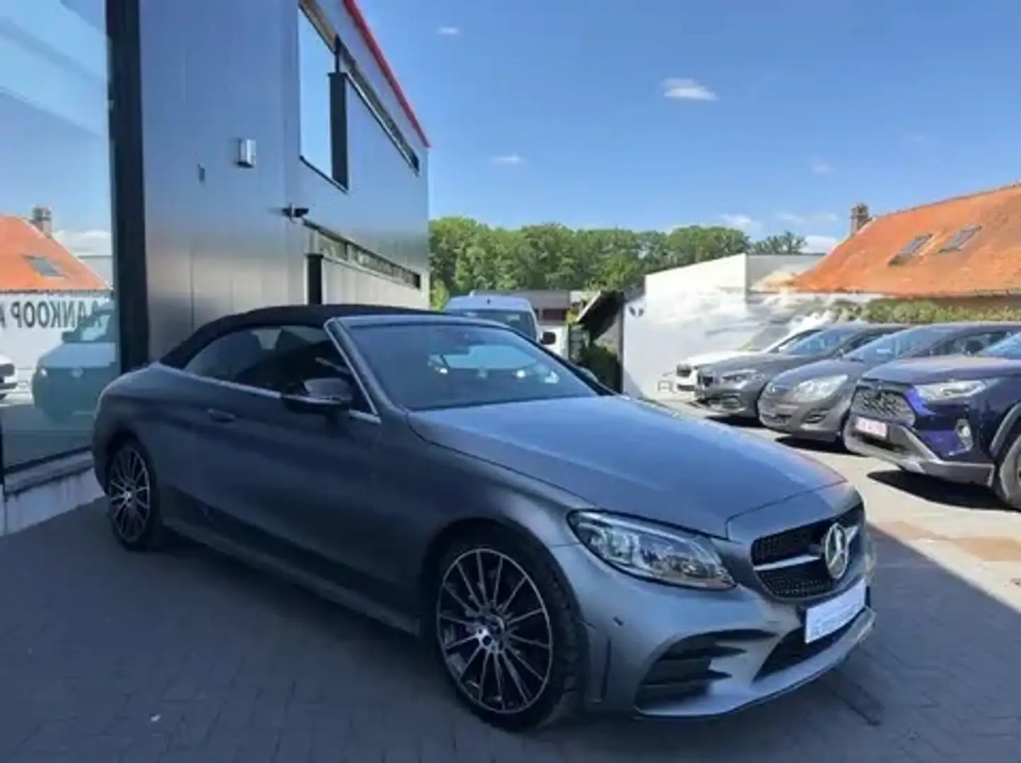 Mercedes-Benz C 200 AMG LINE Grijs - 2