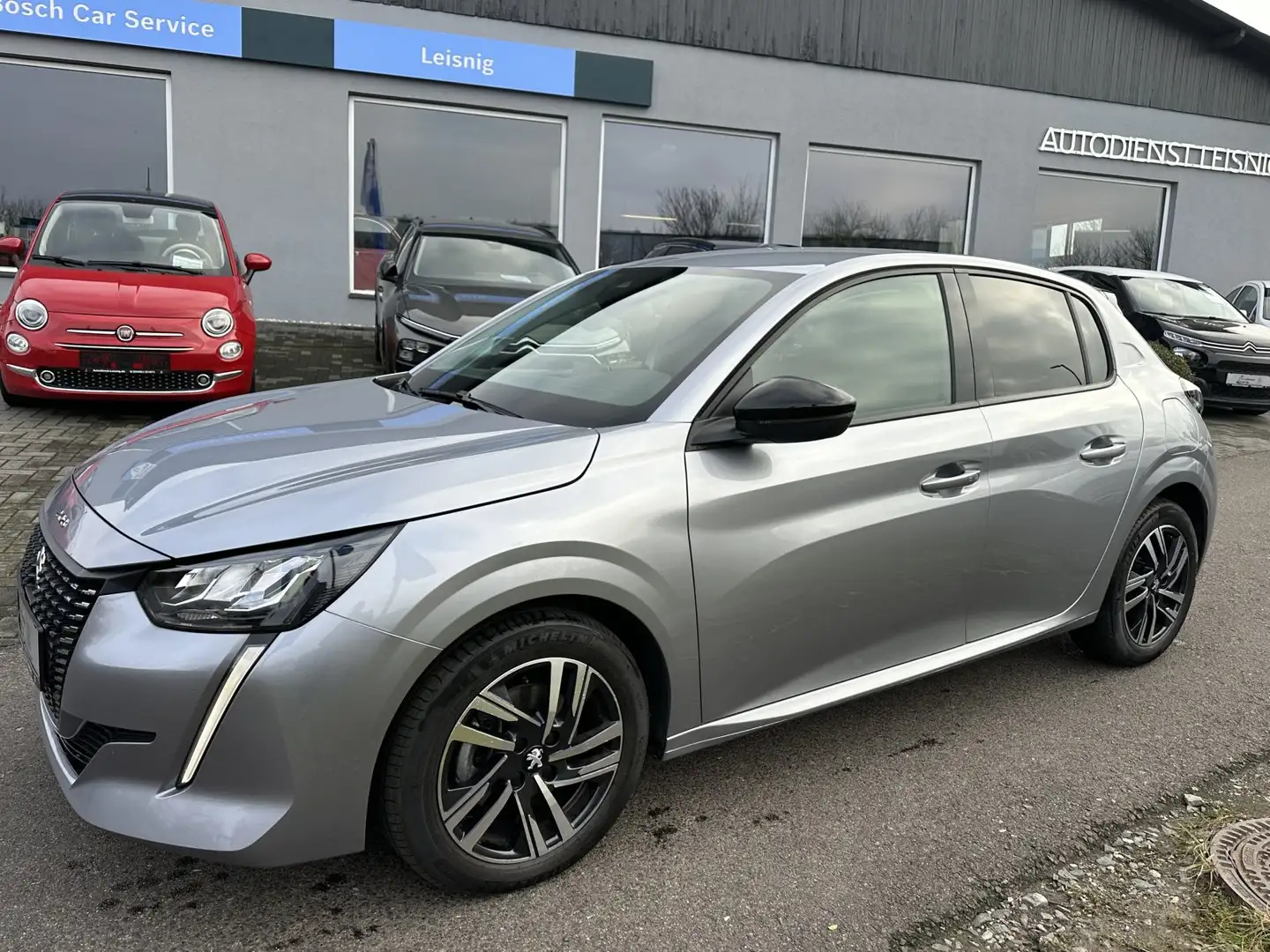 Peugeot 208 1.2 PureTech 100  Allure Kamera Sitzheizung Gris - 2