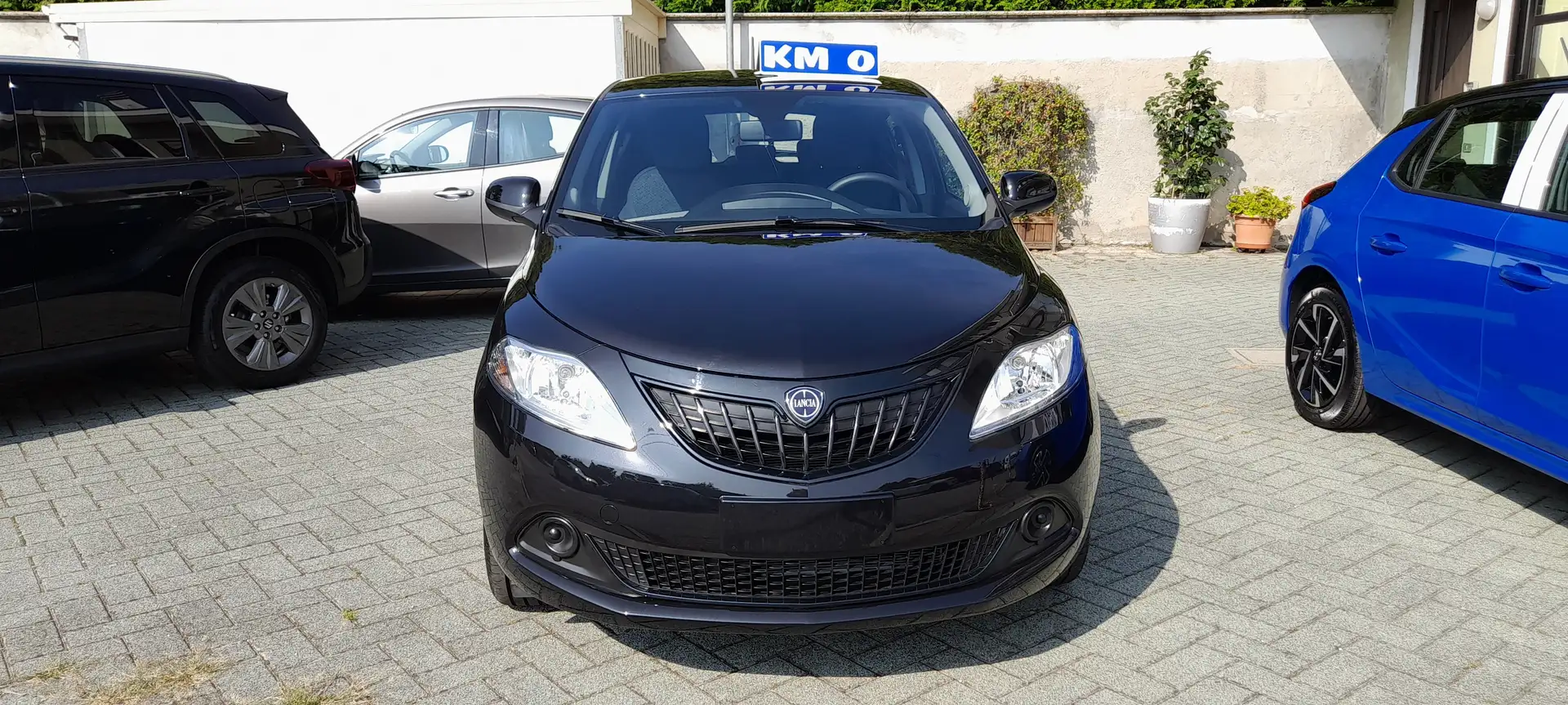 Lancia Ypsilon Ypsilon 1.0 firefly hybrid Gold NEO PATENTATI!!! Noir - 2