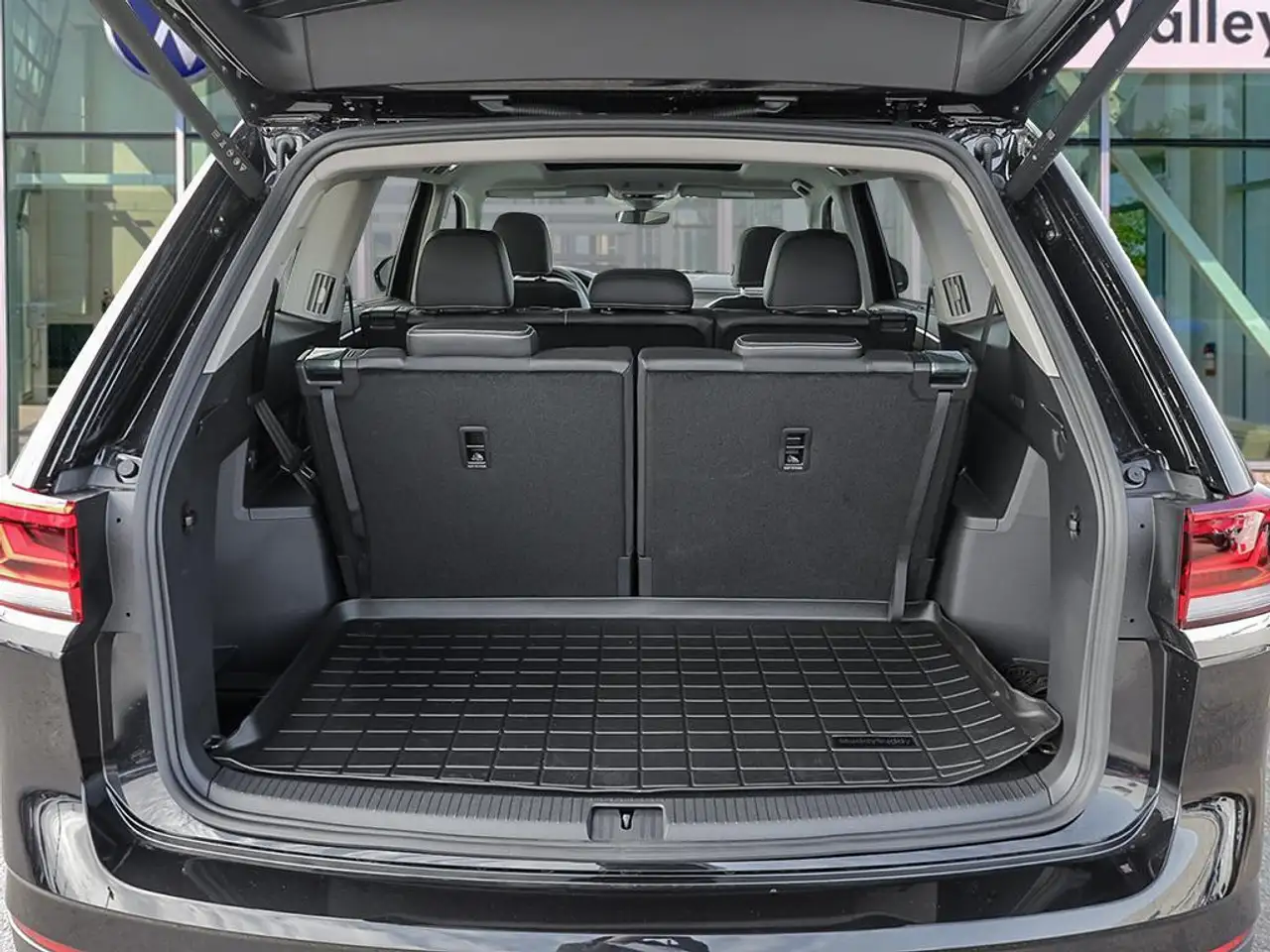 Volkswagen Atlas снимка Volkswagen Atlas