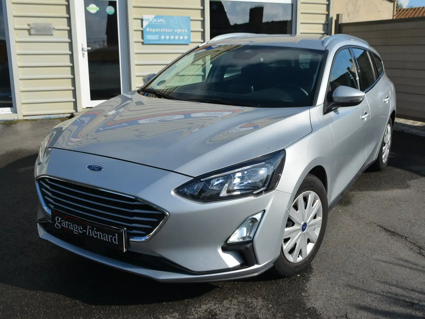 Ford Focus 1.0 EcoBoost ST-Line Argent - 1