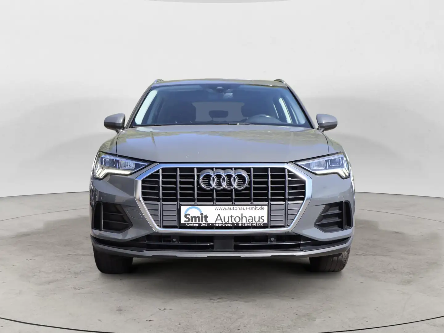 Audi Q3 Q3 1.5 TFSI LED/ Dynamic Blinker/ Kamera/ Virtual Gris - 2