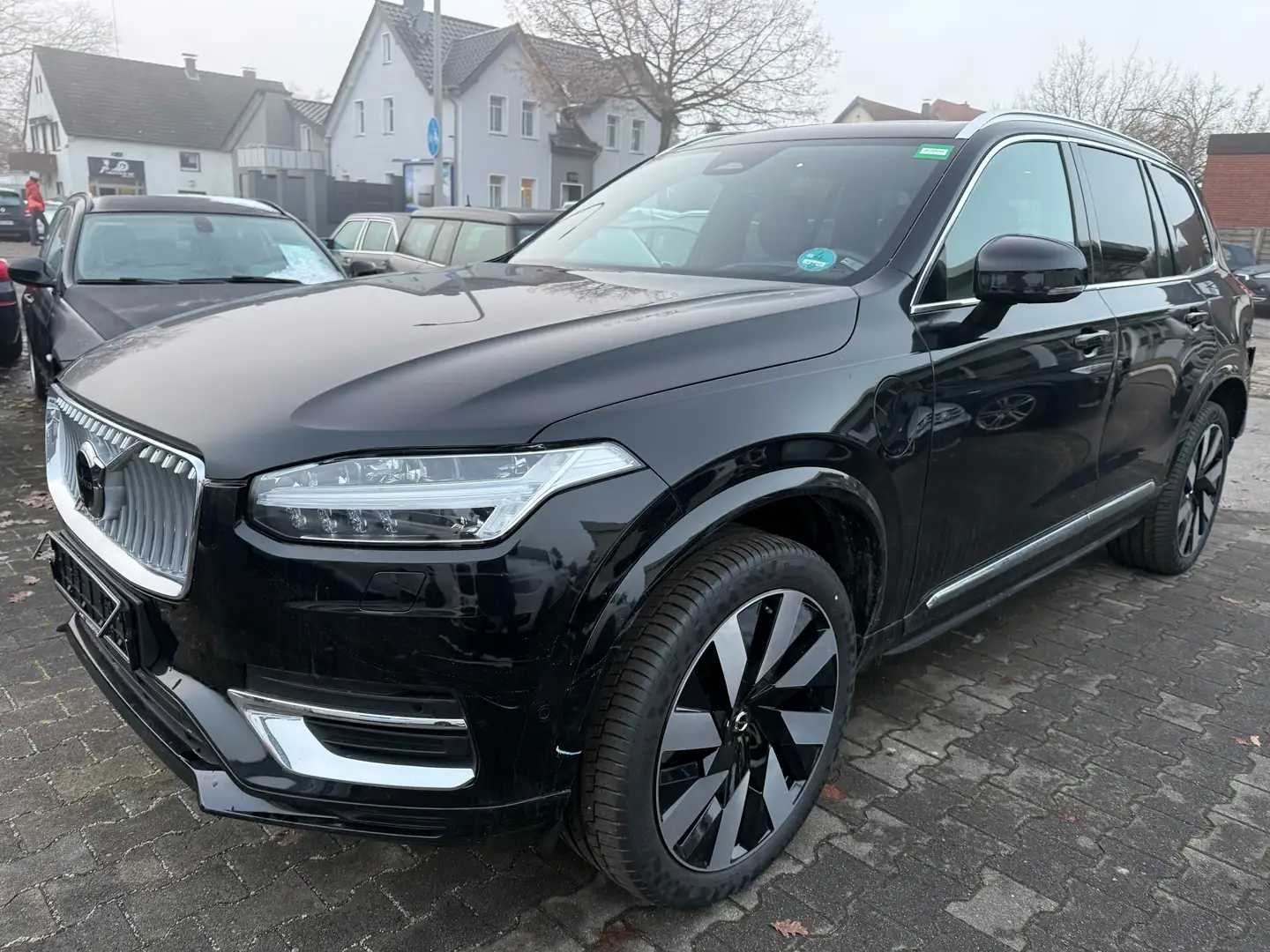 Volvo XC90 Ultra T8 Bright Recharge Plug-In Hybrid AWD 7 Sitz Schwarz - 1