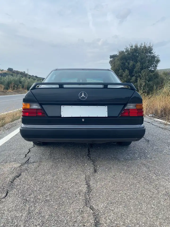 Mercedes-Benz E 230 mercedes benz 230E Gasolina con aire acondicionado, foto 4