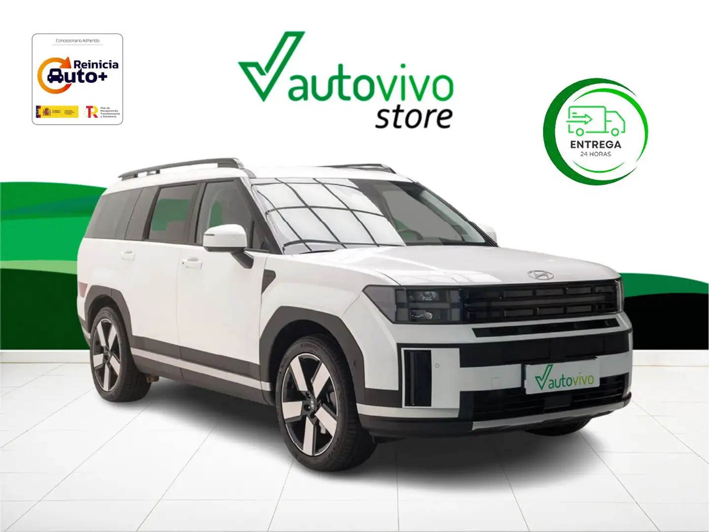 Hyundai SANTA FE TECNO 1.6T HEV 215 CV 5P 7 PLAZAS Blanco - 1