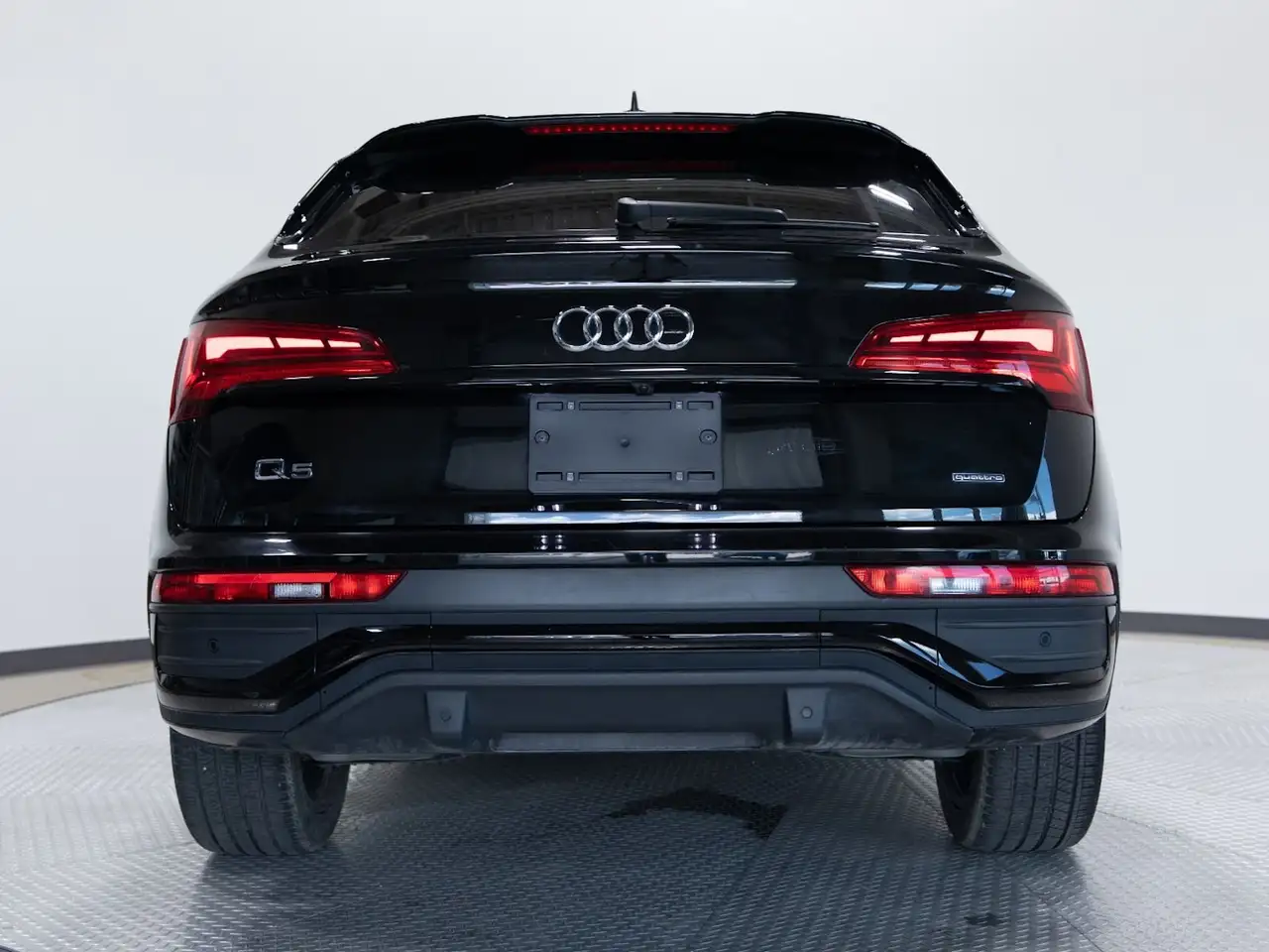 Audi Q5 снимка Audi Q5