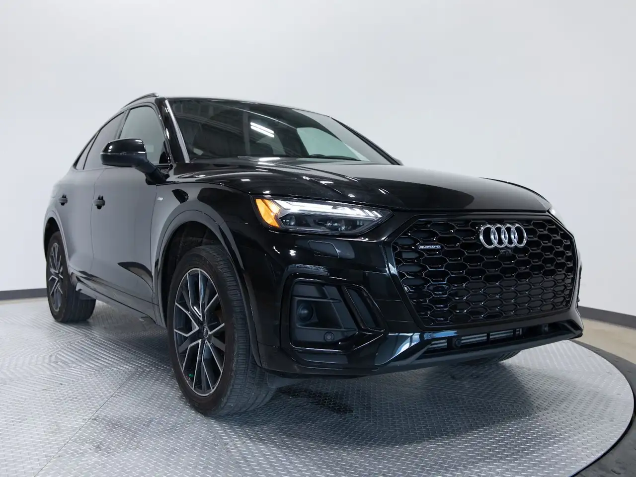 Audi Q5 снимка Audi Q5
