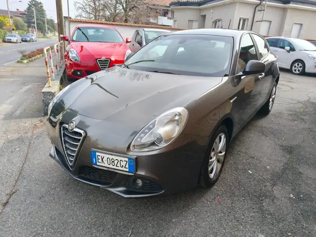 Alfa Romeo Giulietta Giulietta III 2010 1.4 t. Distinctive 120cv