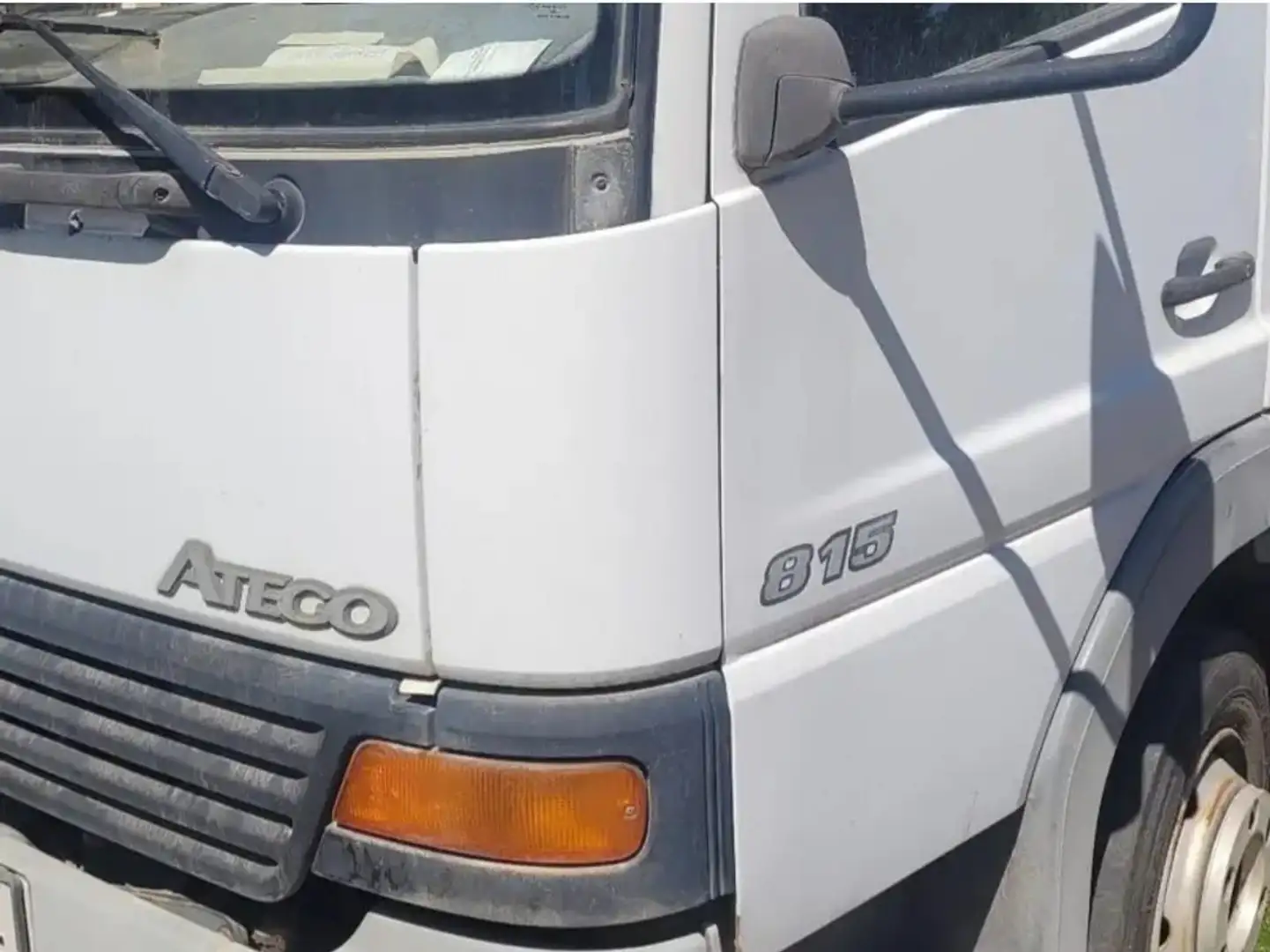 Mercedes-Benz Atego Mercedes-Benz Ateco 815 LKW, DaimlerChrysler  D Blanc - 2