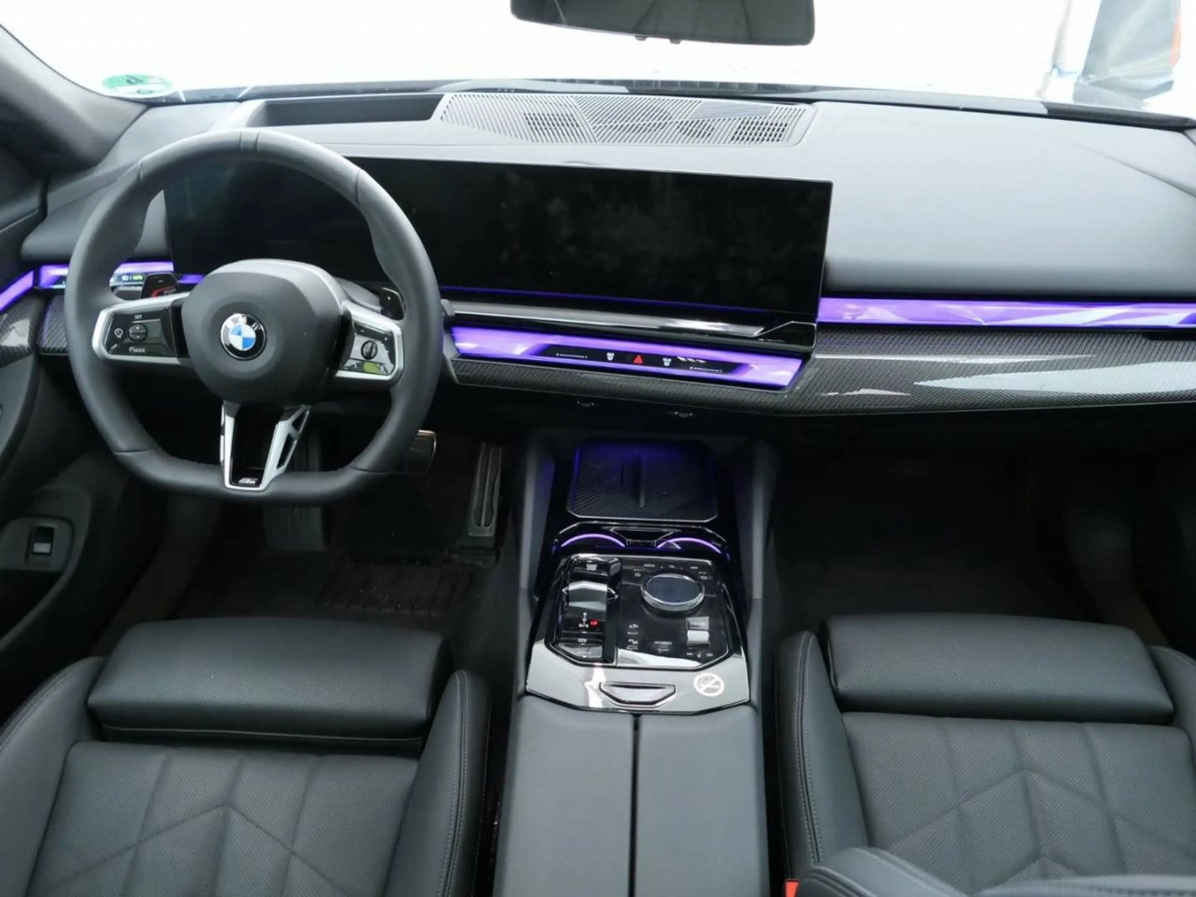BMW 520 d xDr.T. M Sport Standh.PanoD.AHK Sitzbel.20" — photo 9