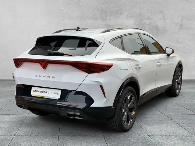 Cupra Formentor view 5