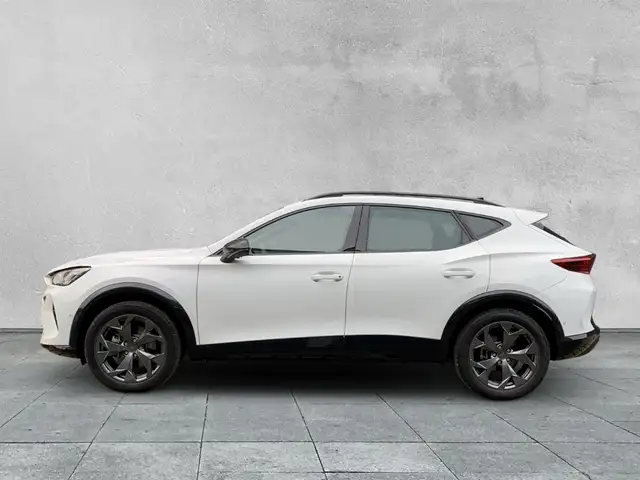 Cupra Formentor view 2