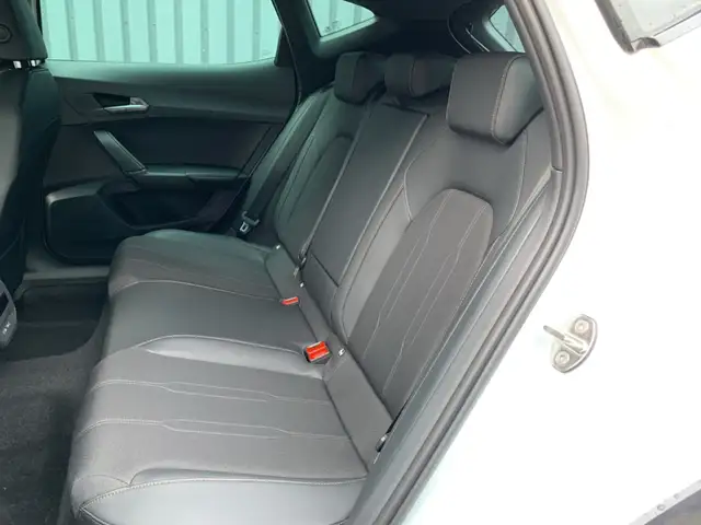 Cupra Formentor view 11