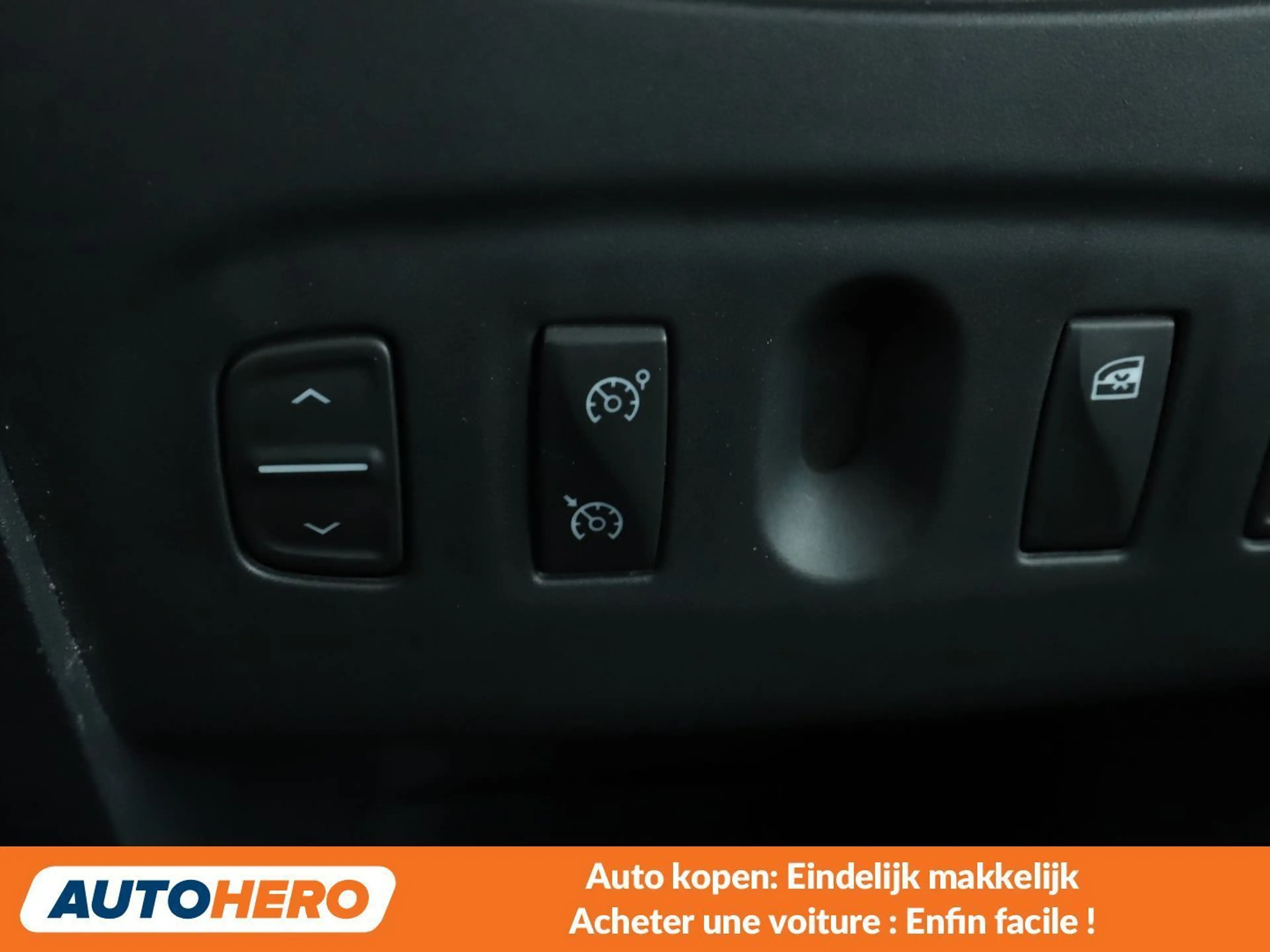 Dacia Logan 0.9 TCe Ambiance — photo 14