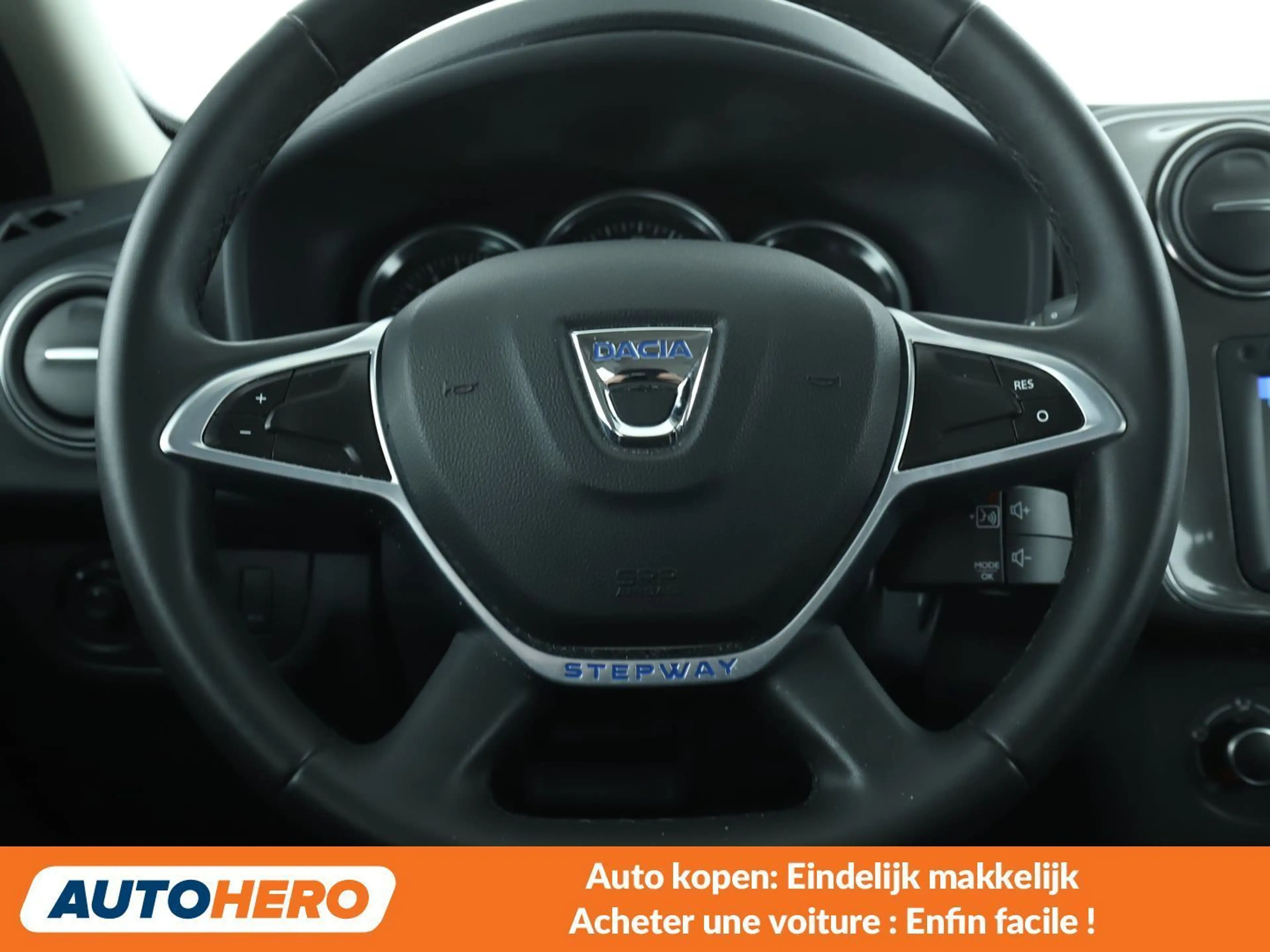 Dacia Logan 0.9 TCe Ambiance — photo 5