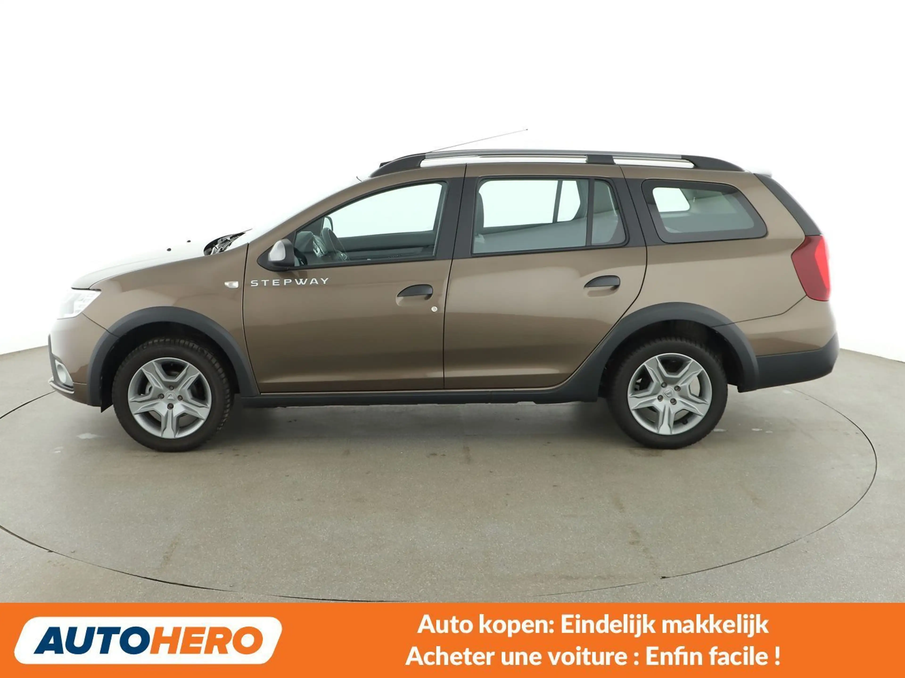 Dacia Logan 0.9 TCe Ambiance — photo 3