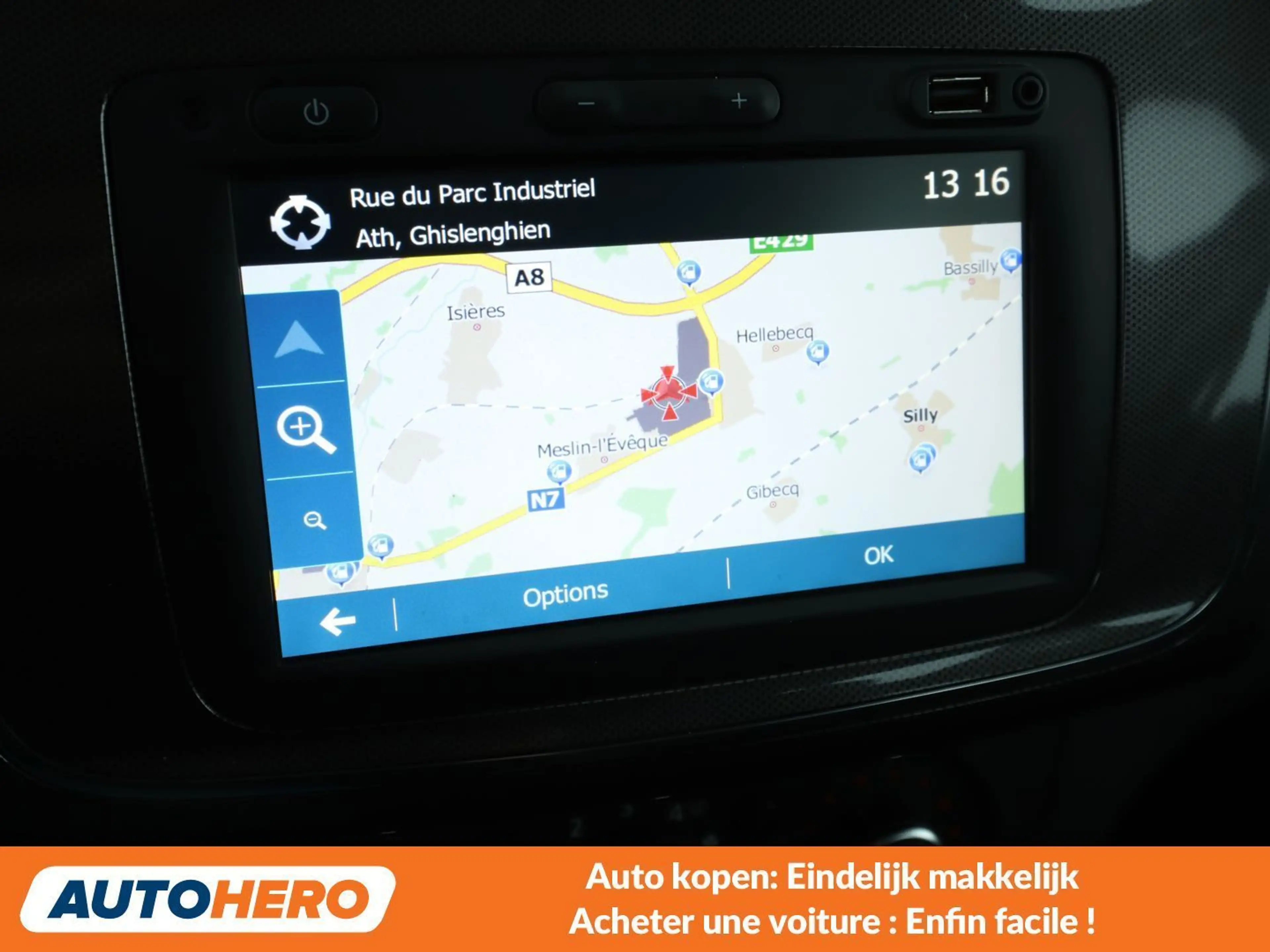 Dacia Logan 0.9 TCe Ambiance — photo 8