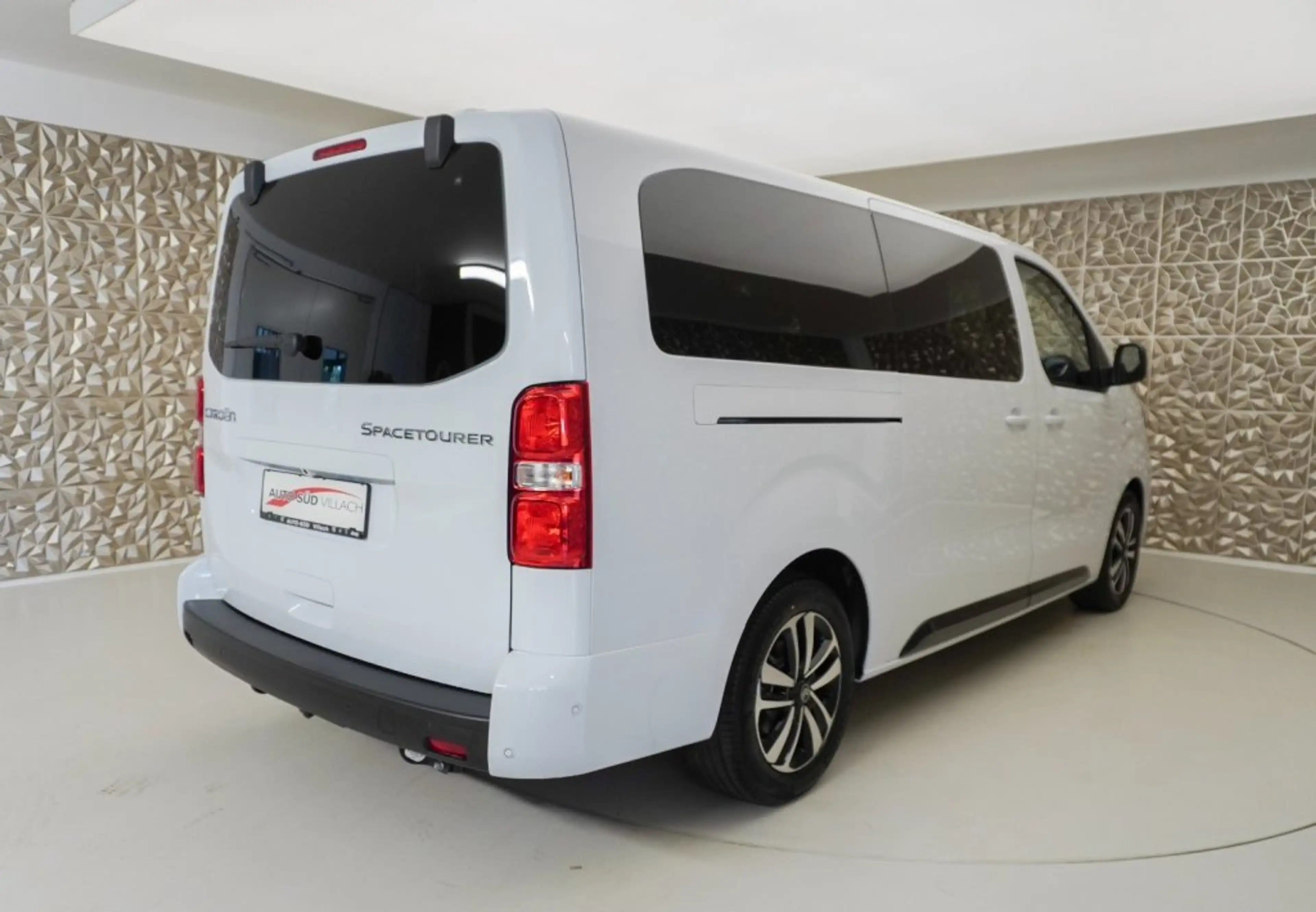 Citroen Spacetourer LÄNGE XL BlueHDi 180 S&S EAT8 Business Lounge — photo 5