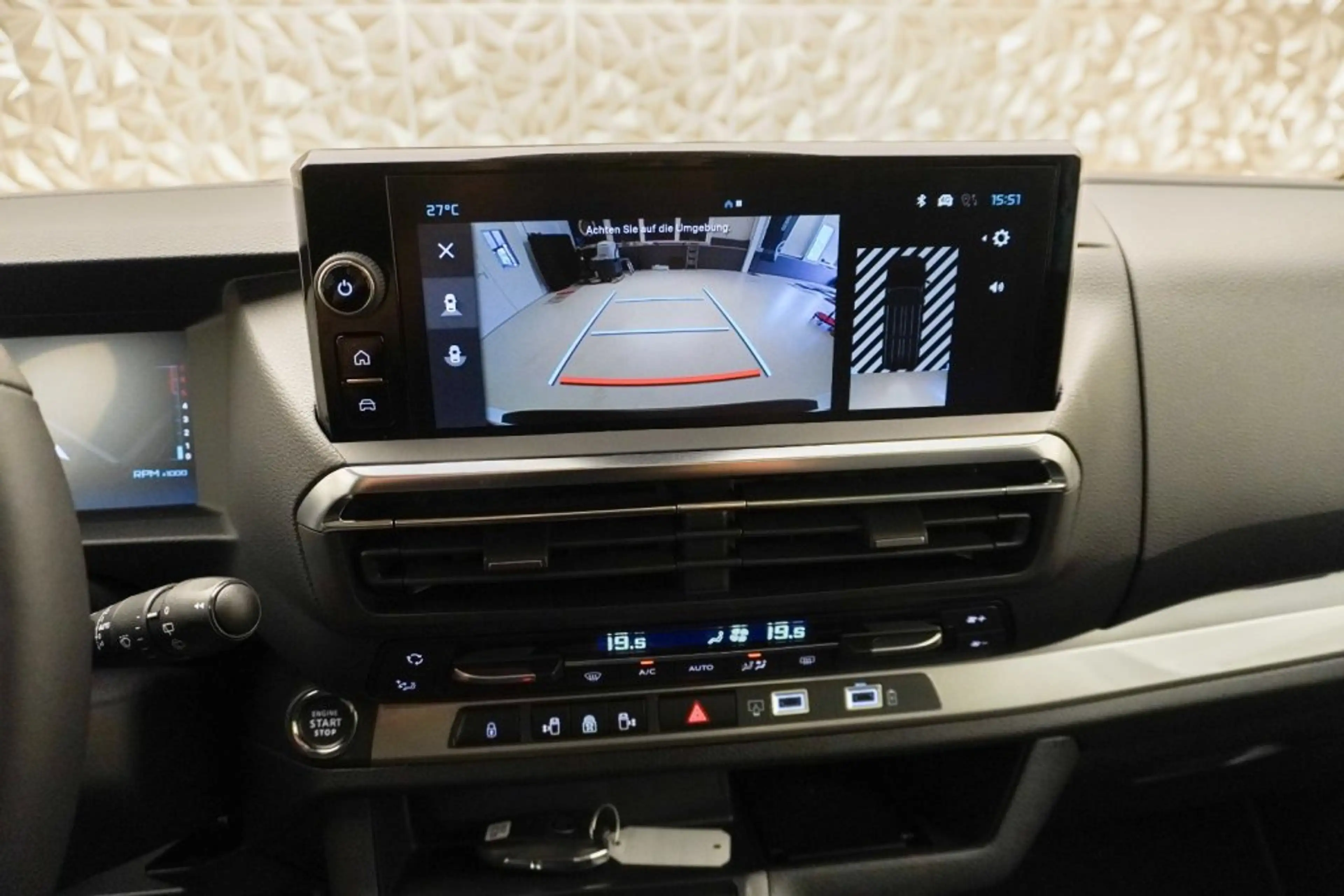 Citroen Spacetourer LÄNGE XL BlueHDi 180 S&S EAT8 Business Lounge — photo 11