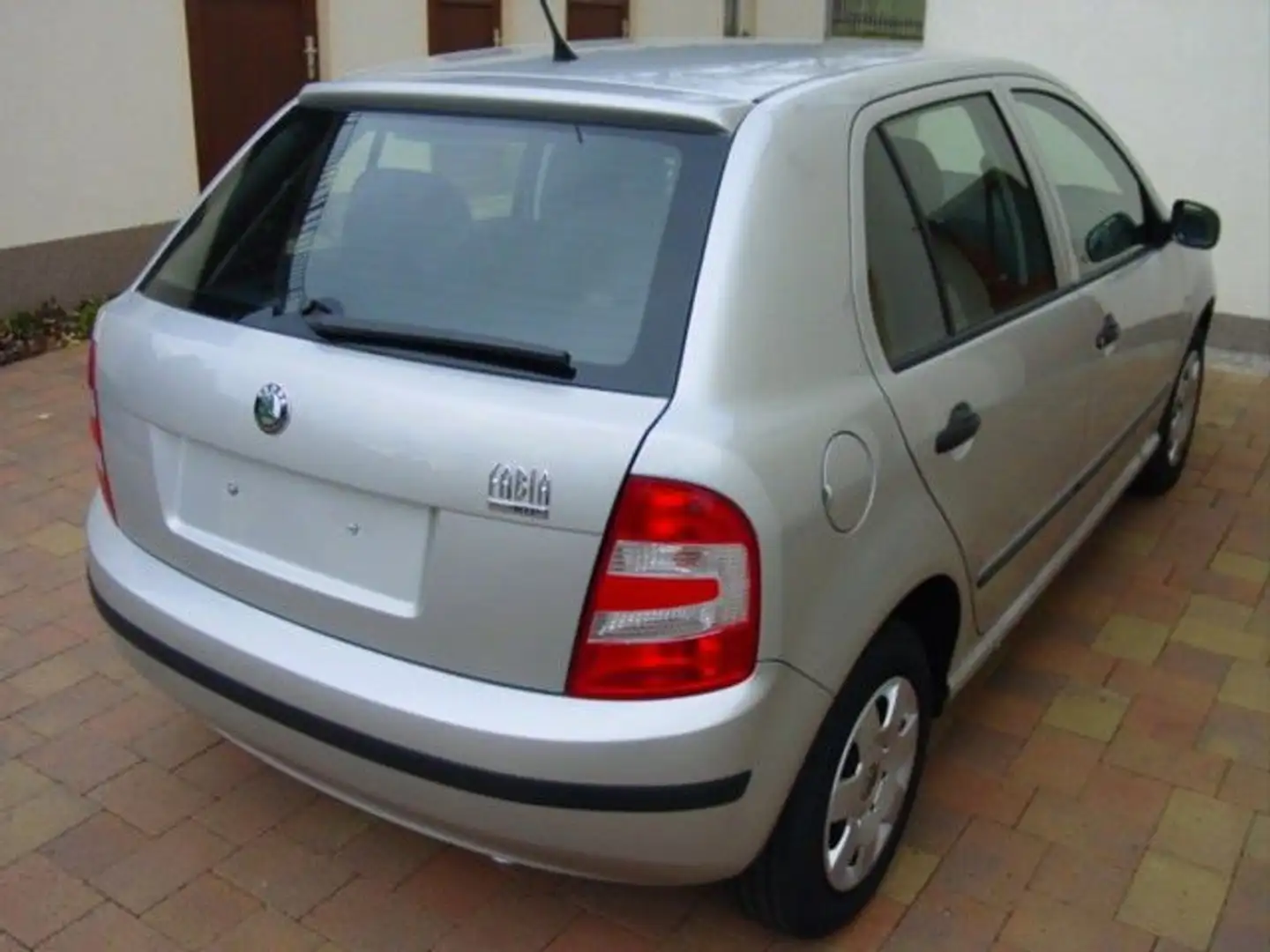 Skoda Fabia Klima TÜV NEU ! Silber - 2