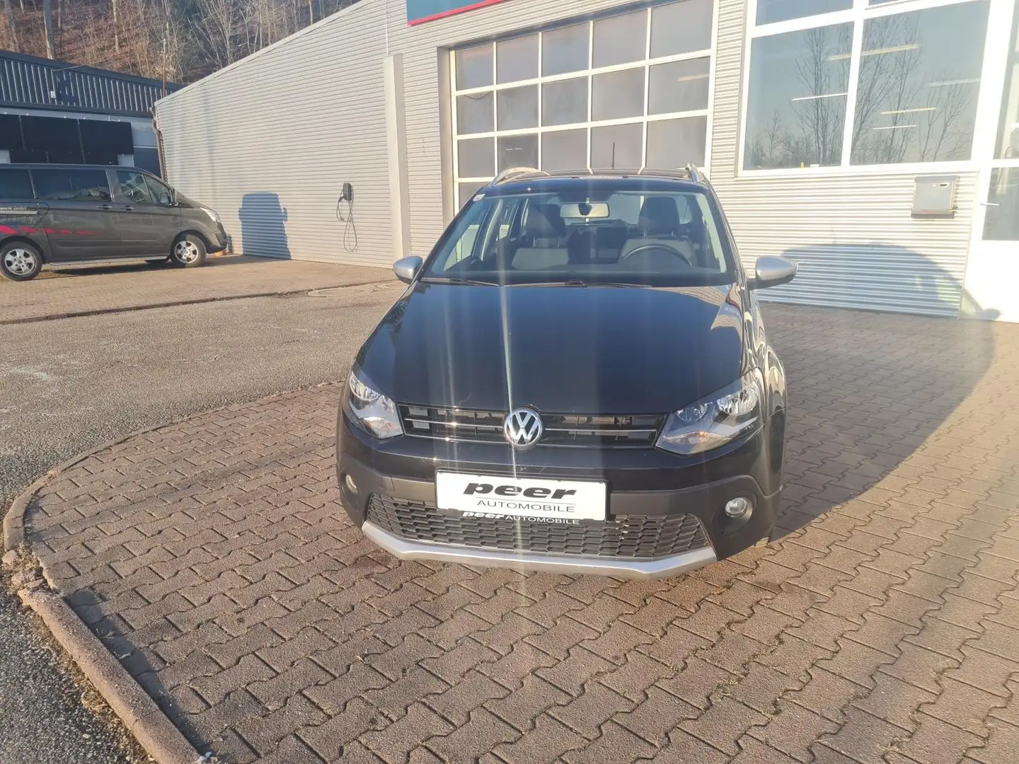 Volkswagen Polo Polo Country 1,2 Country 60 PS Schalter Schwarz - 2