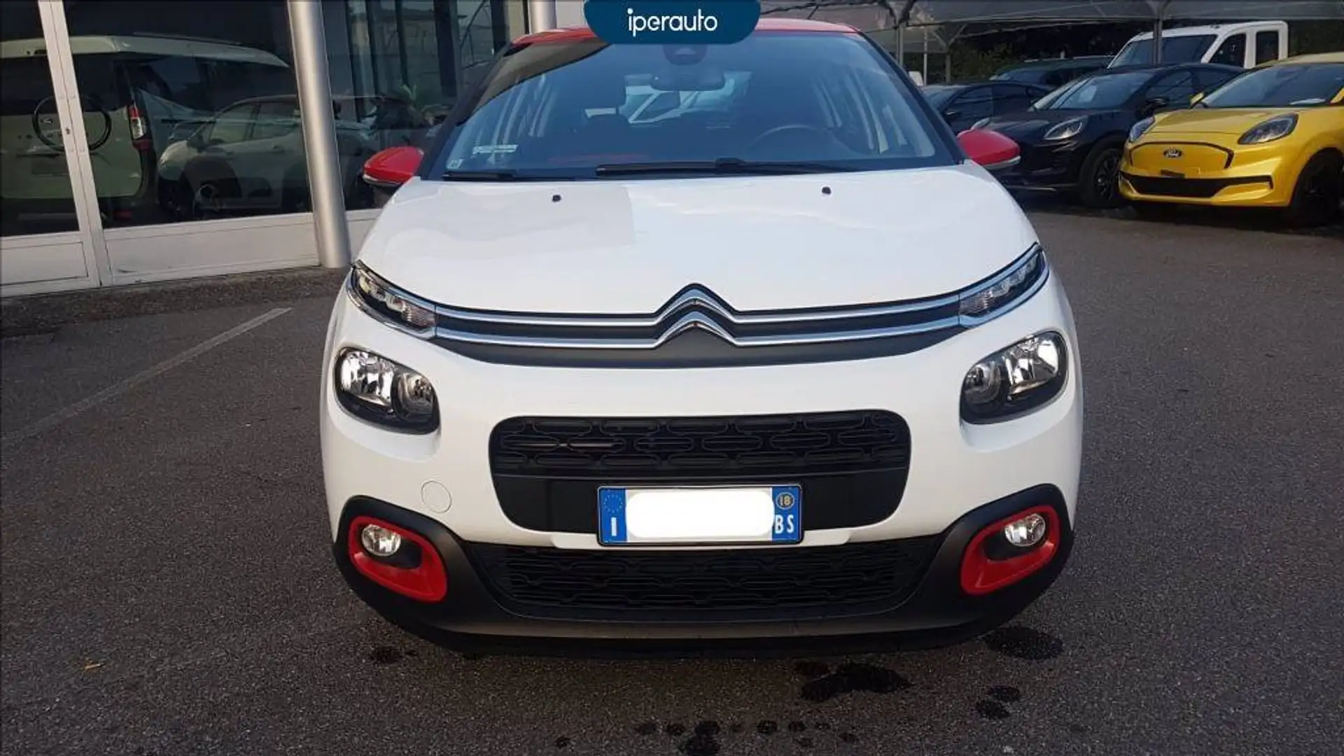 Citroen C3 1.2 puretech shine s&s 83cv neopatentati Bianco - 2