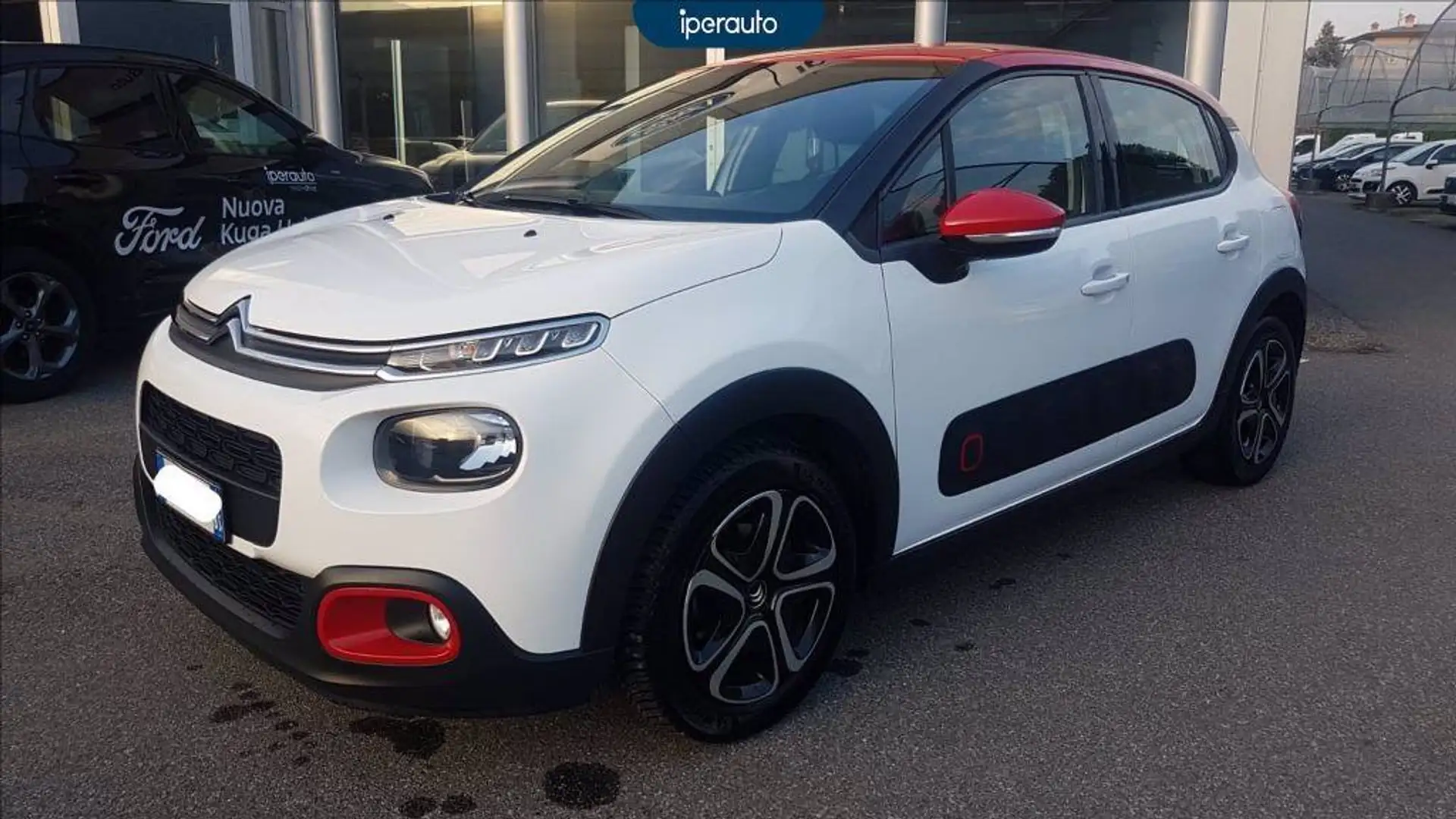 Citroen C3 1.2 puretech shine s&s 83cv neopatentati Bianco - 1
