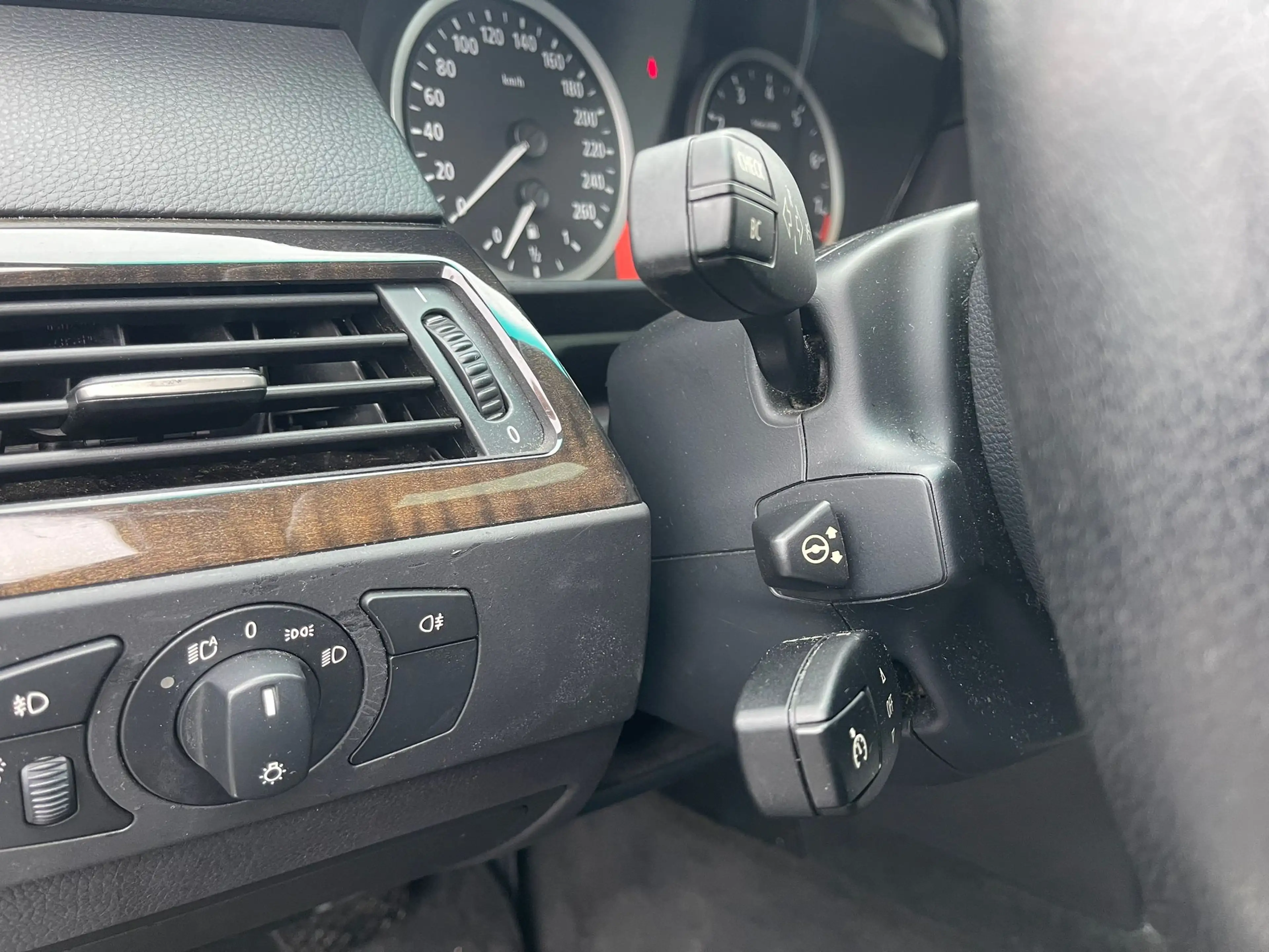 BMW 525 525i"M-PAKET"AUTOMATIK"KLIMA"SCHIEBEDACH"" — photo 13