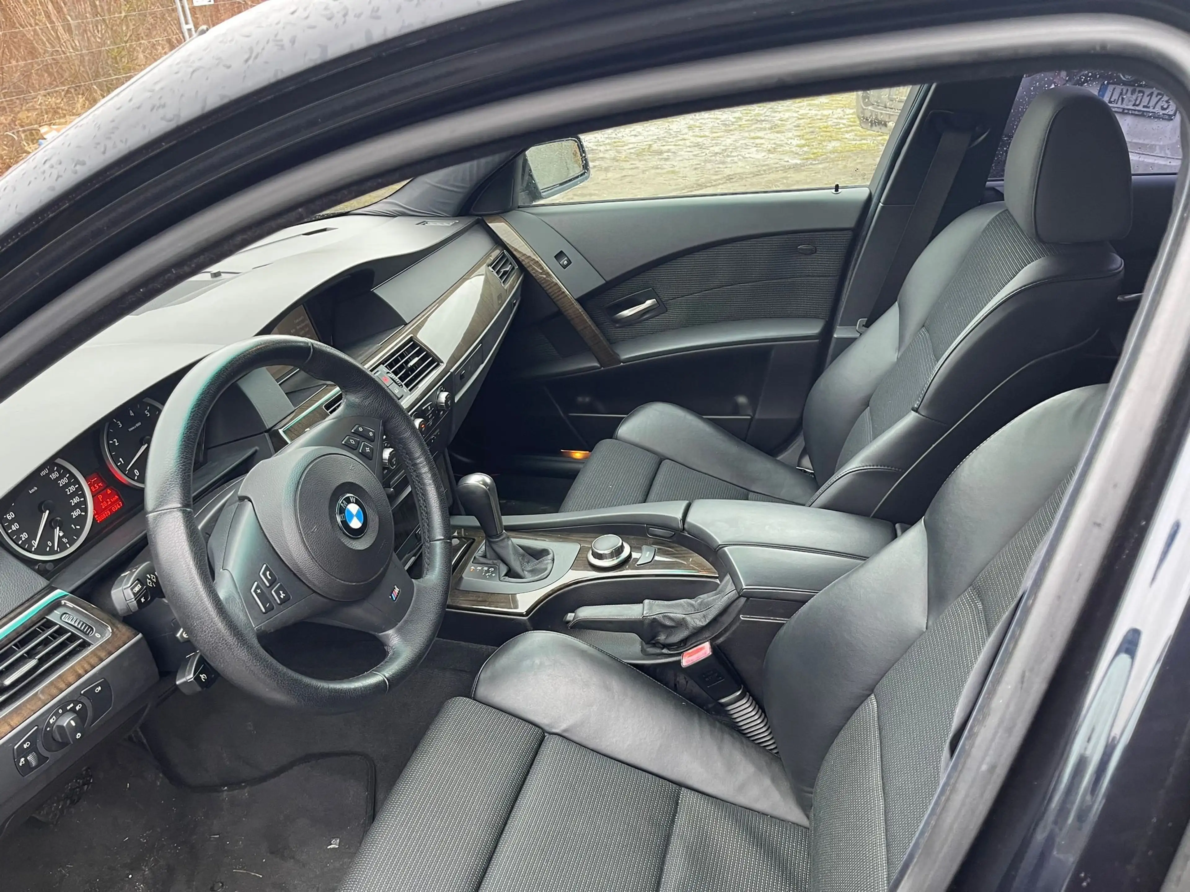 BMW 525 525i"M-PAKET"AUTOMATIK"KLIMA"SCHIEBEDACH"" — photo 8