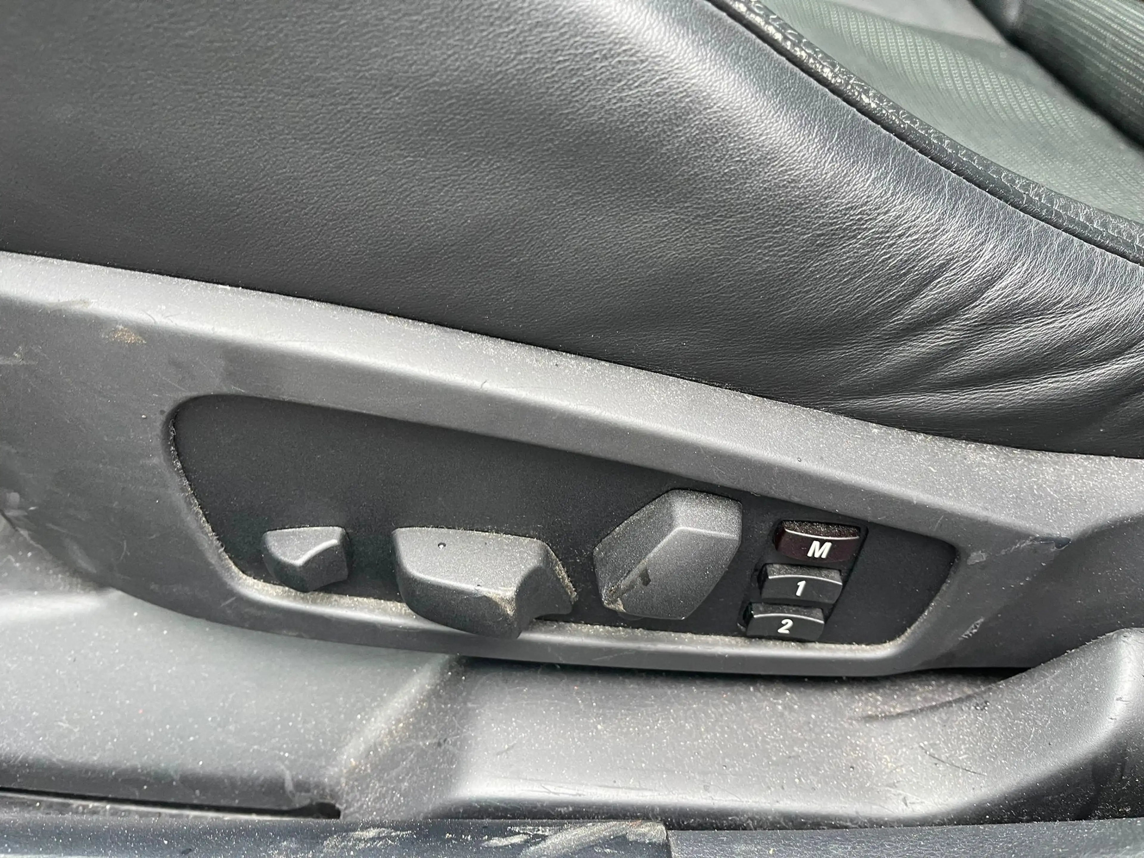 BMW 525 525i"M-PAKET"AUTOMATIK"KLIMA"SCHIEBEDACH"" — photo 14