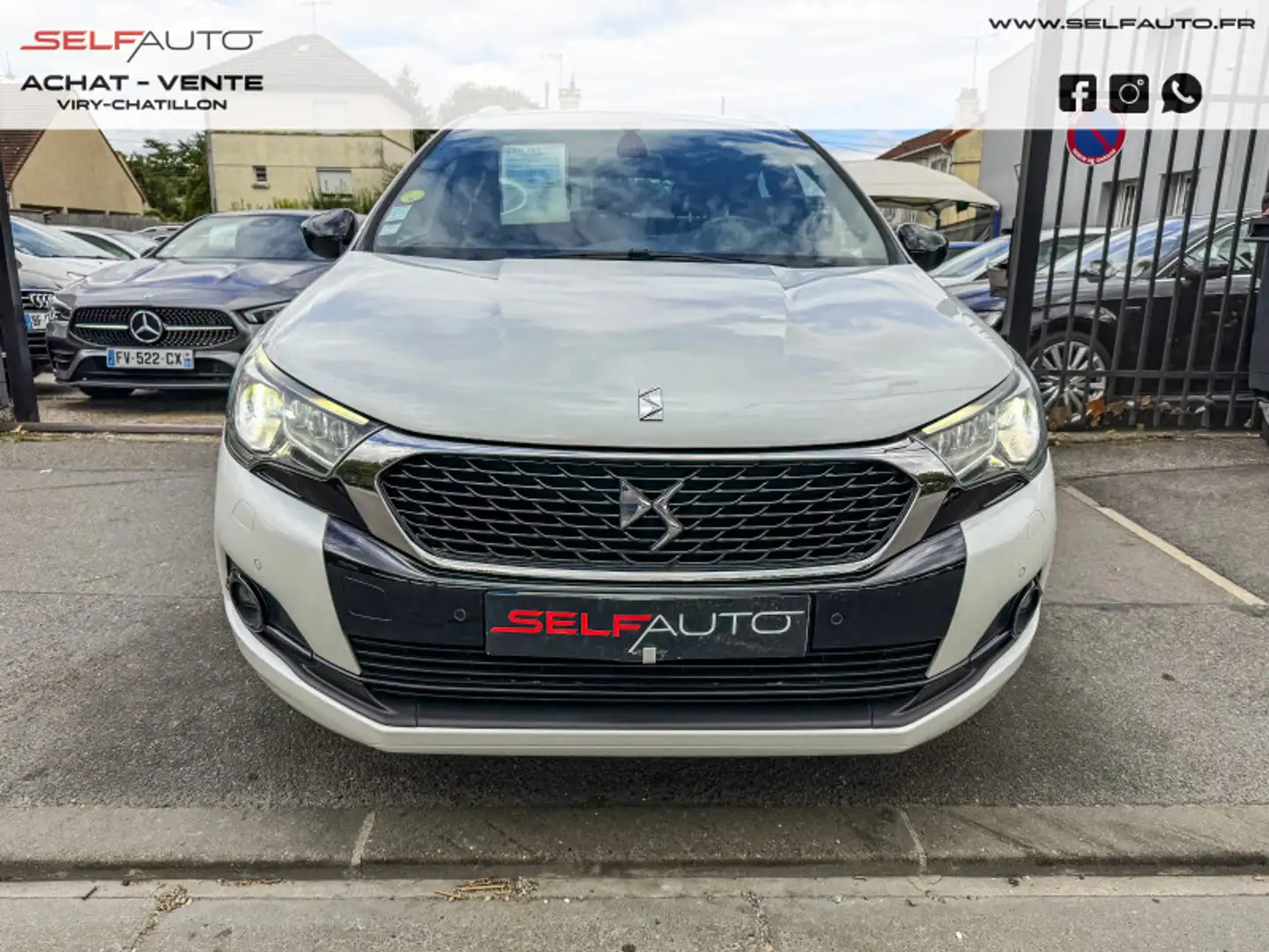 DS Automobiles DS 4 Crossback BLUEHDI 180 SPORT CHIC S\u0026S EAT6 Blanc - 2