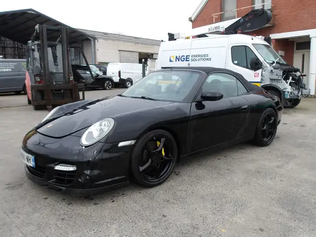 Porsche 996