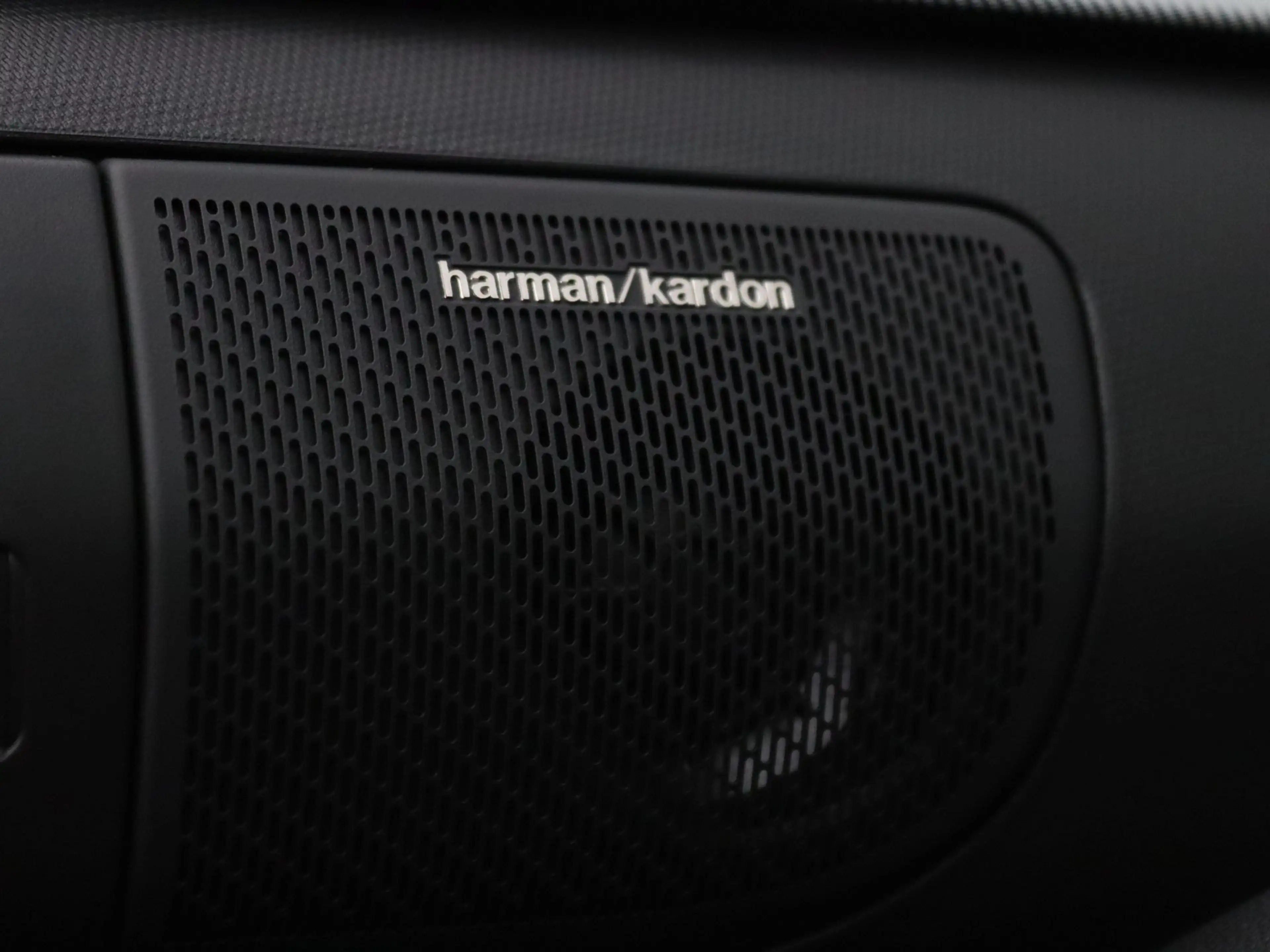Renault Captur 160pk E-Tech full hybrid esprit Alpine Apple Carpl — photo 27