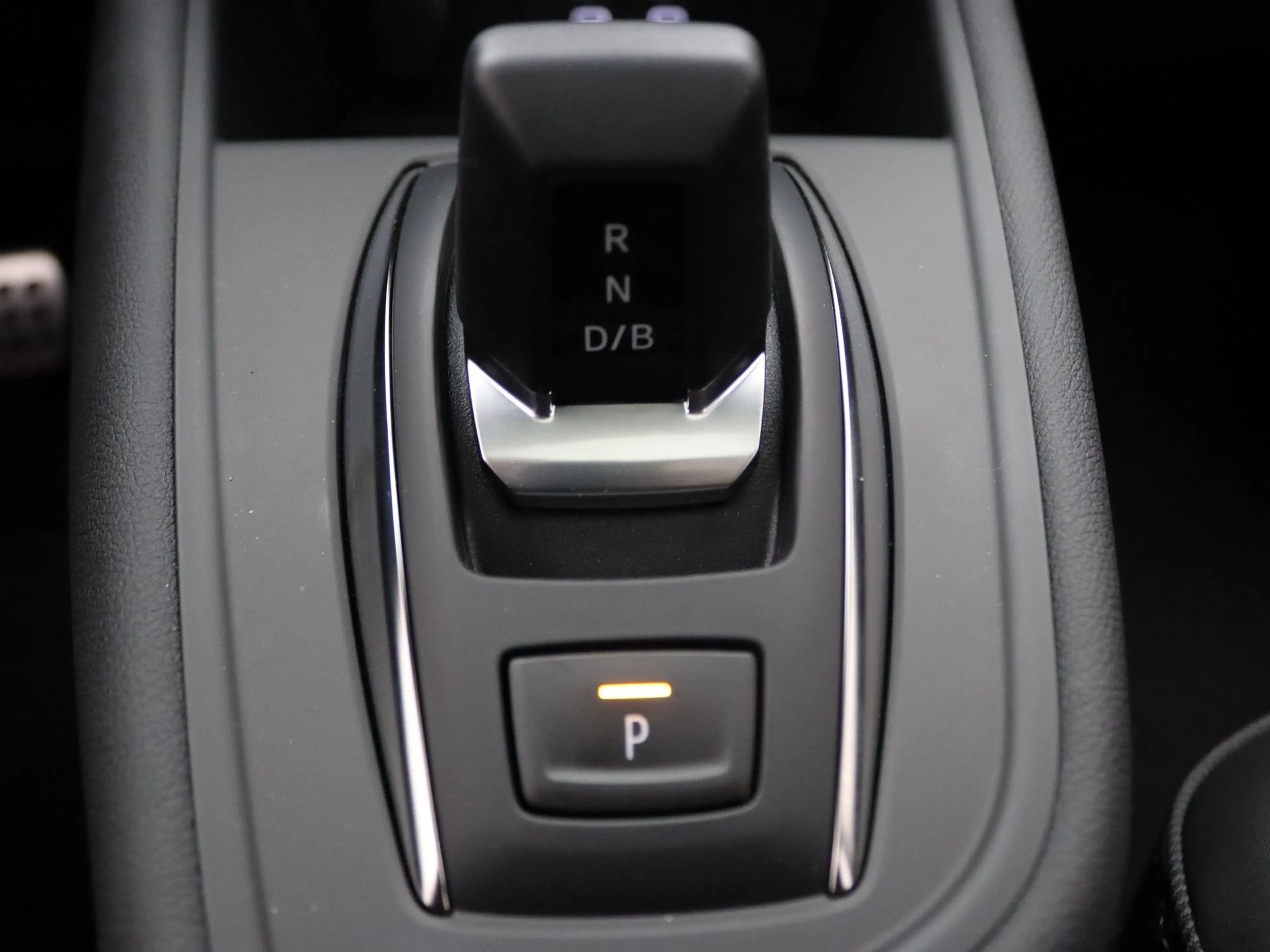 Renault Captur 160pk E-Tech full hybrid esprit Alpine Apple Carpl — photo 16