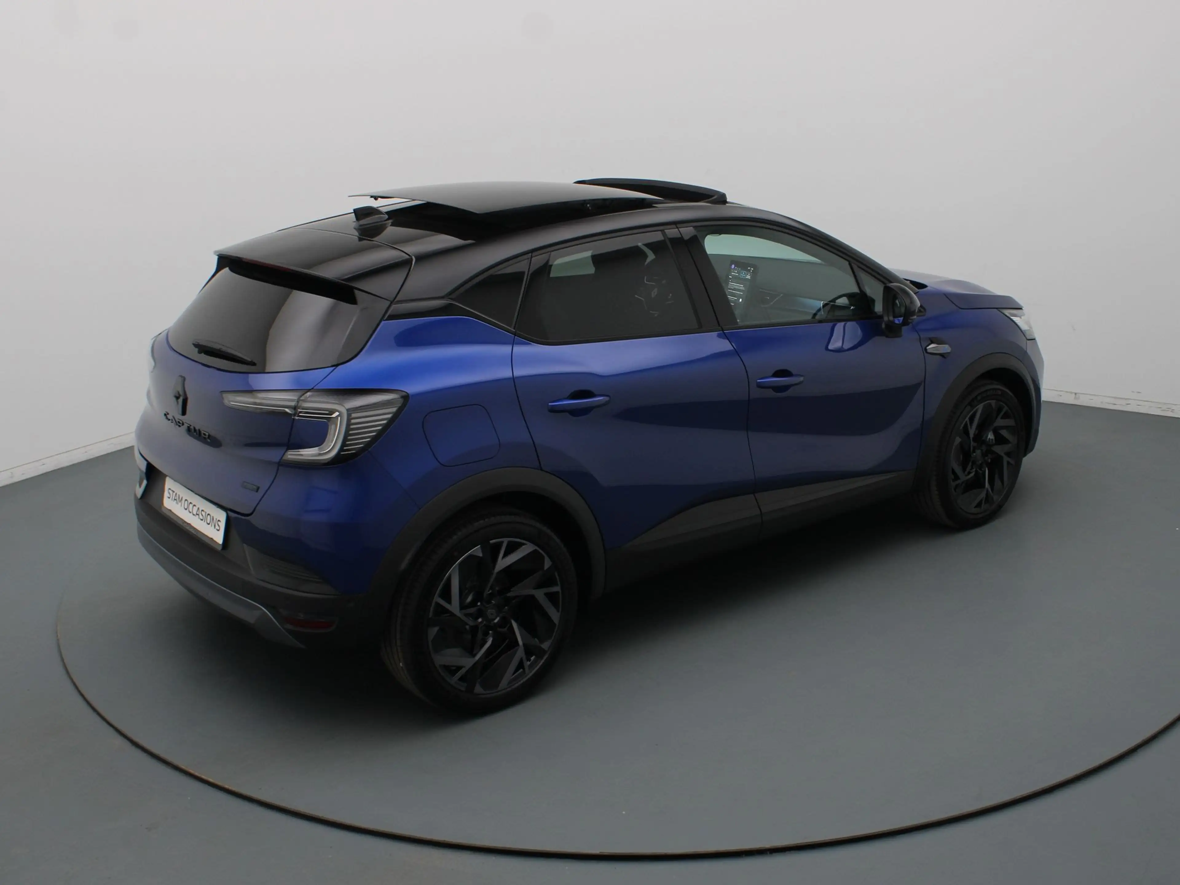 Renault Captur 160pk E-Tech full hybrid esprit Alpine Apple Carpl — photo 11