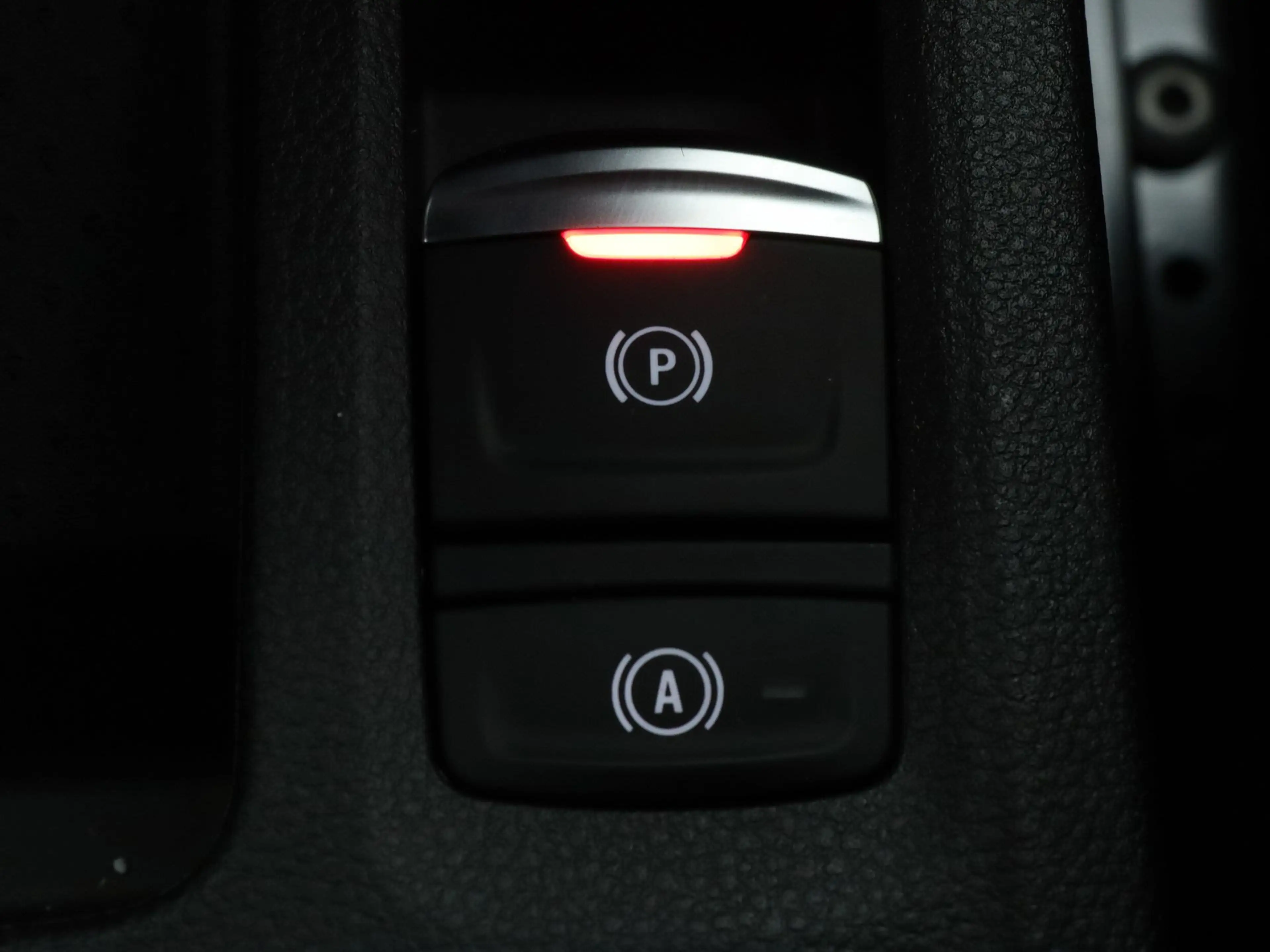 Renault Captur 160pk E-Tech full hybrid esprit Alpine Apple Carpl — photo 17
