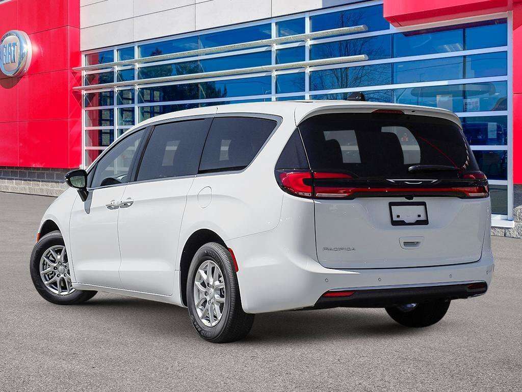 2027 Chrysler Pacifica Select | V6 | Leather Seats |Remote start | — снимка 4