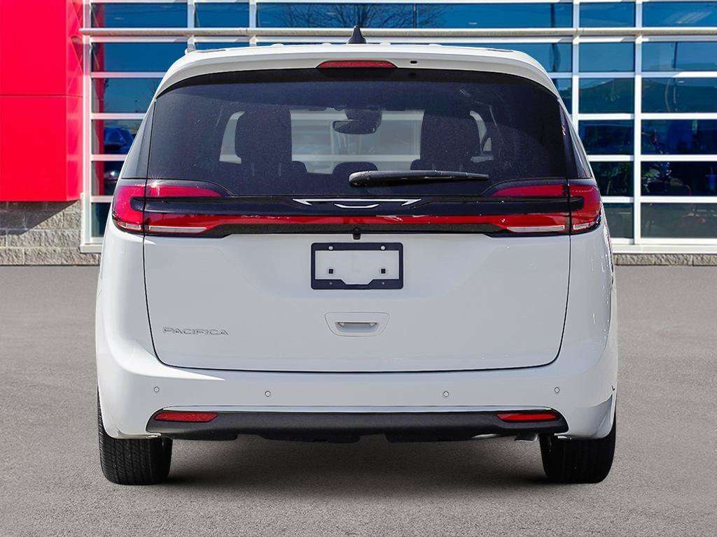 2027 Chrysler Pacifica Select | V6 | Leather Seats |Remote start | — снимка 5