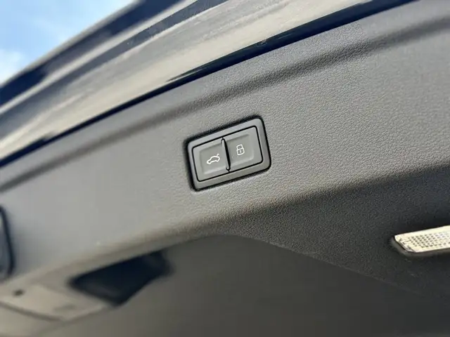 Audi A5 view 9