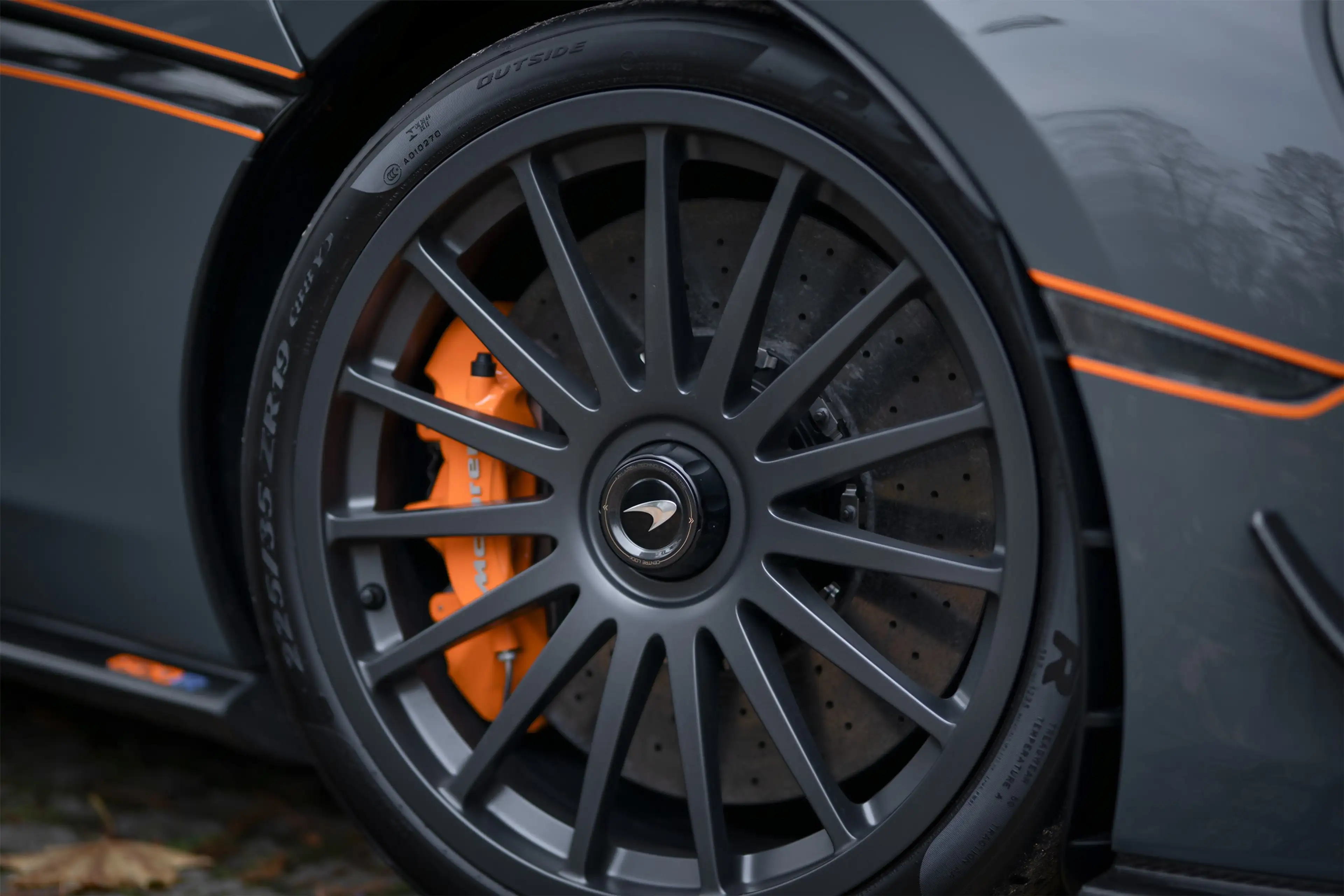 McLaren 620R 620R — photo 8