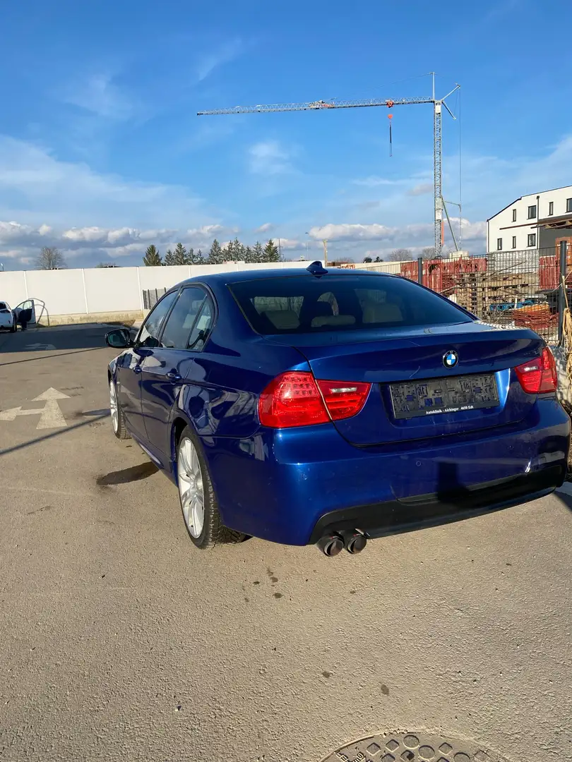 BMW 320 320d Blau - 2