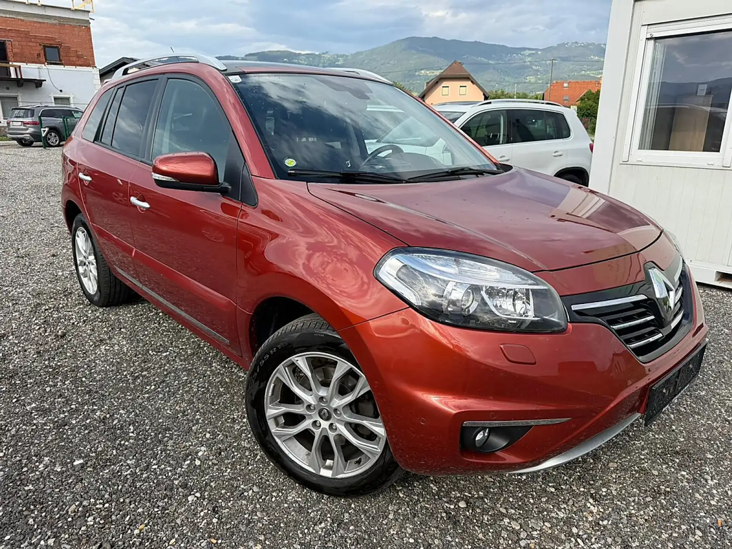 Renault Koleos 2,0 dCi 150 4WD Bose Edition Rot - 1