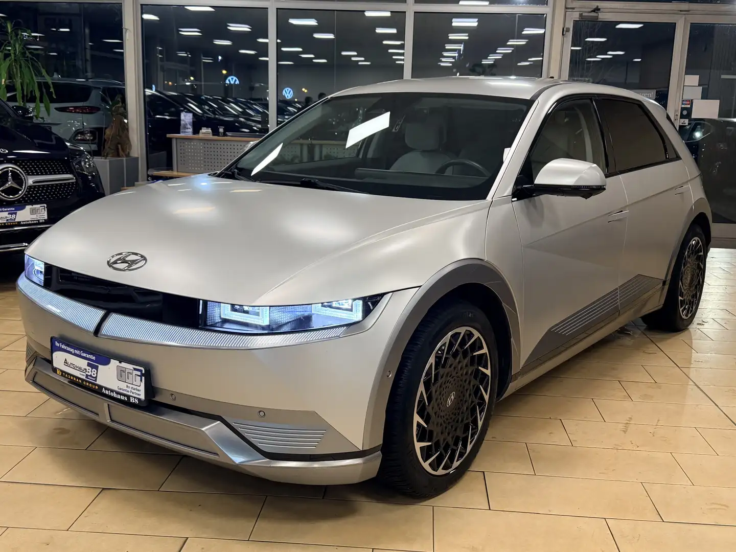 Hyundai IONIQ 5 Uniq*HUD*Bose*Memory*SHz+BLÜ*360cam*ACC Oro - 1