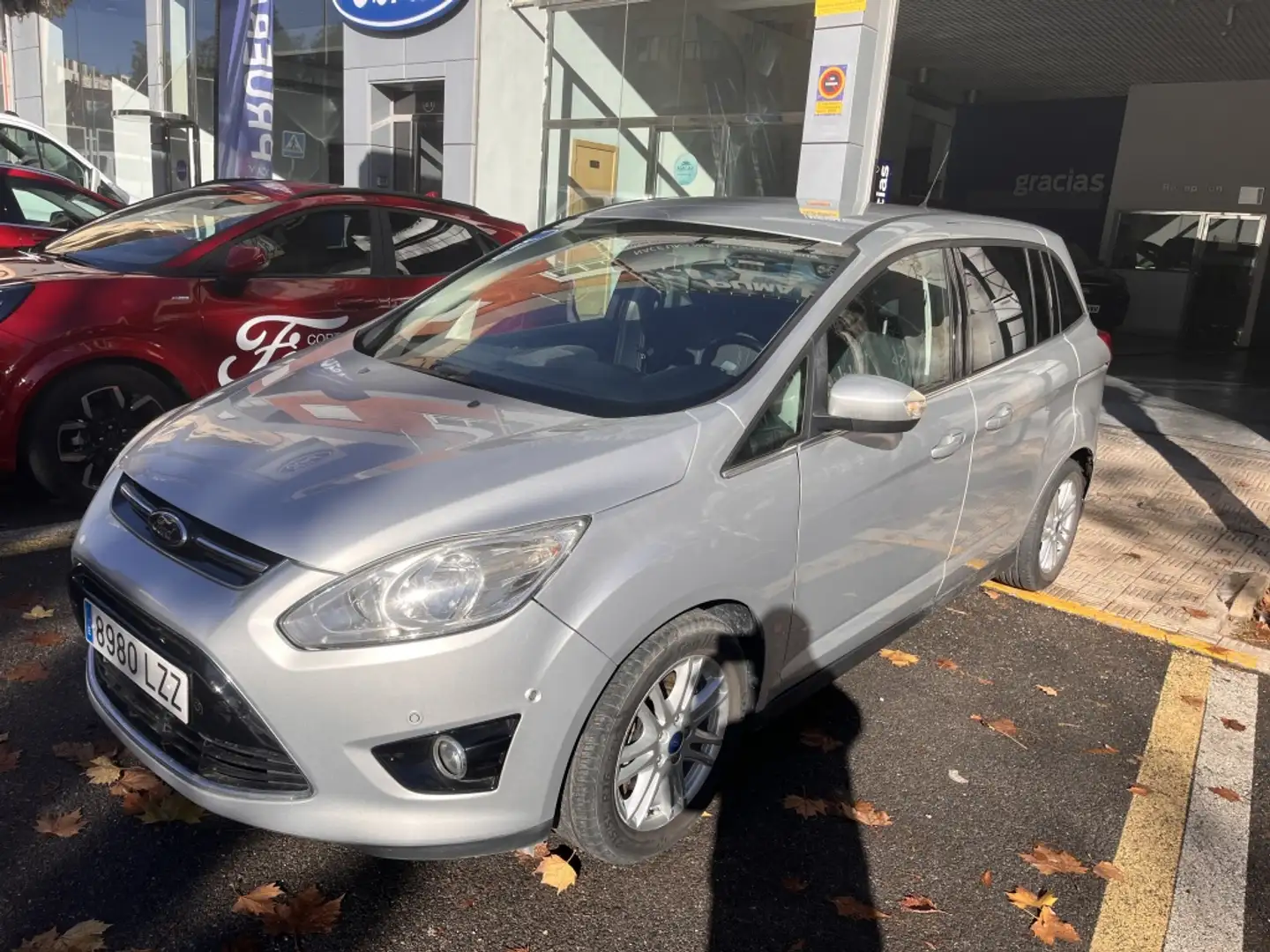 Ford Grand C-Max 1.6TDCi Auto-Start-Stop Titanium Gris - 1