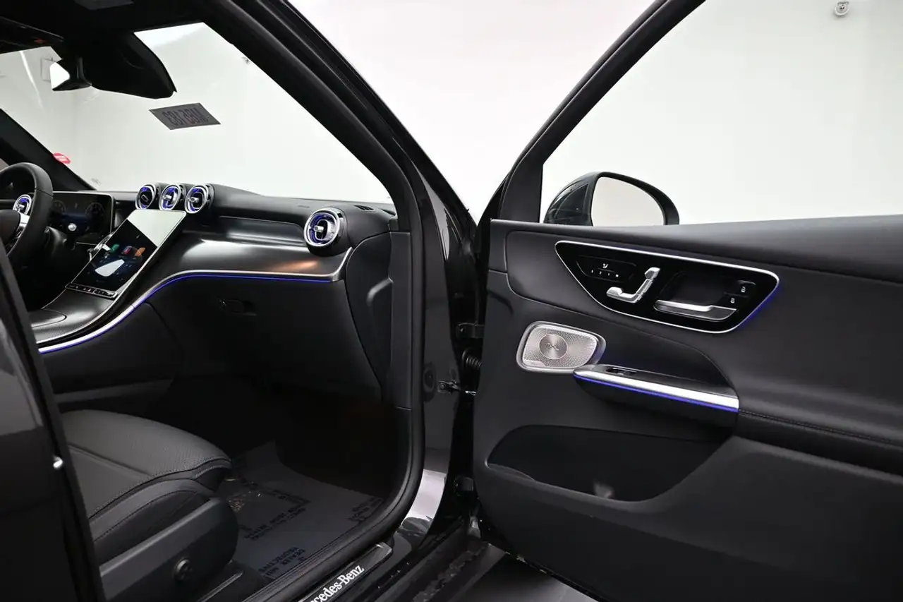 2026 Mercedes-Benz GLC